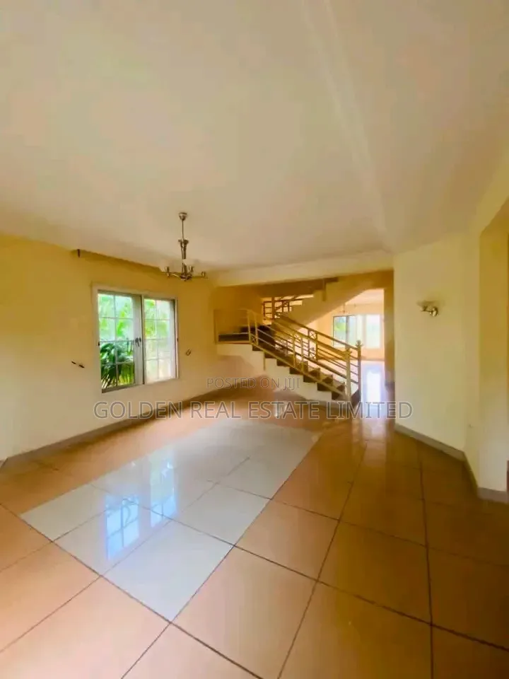 3bdrm Townhouse / Terrace in Asokoro for rent