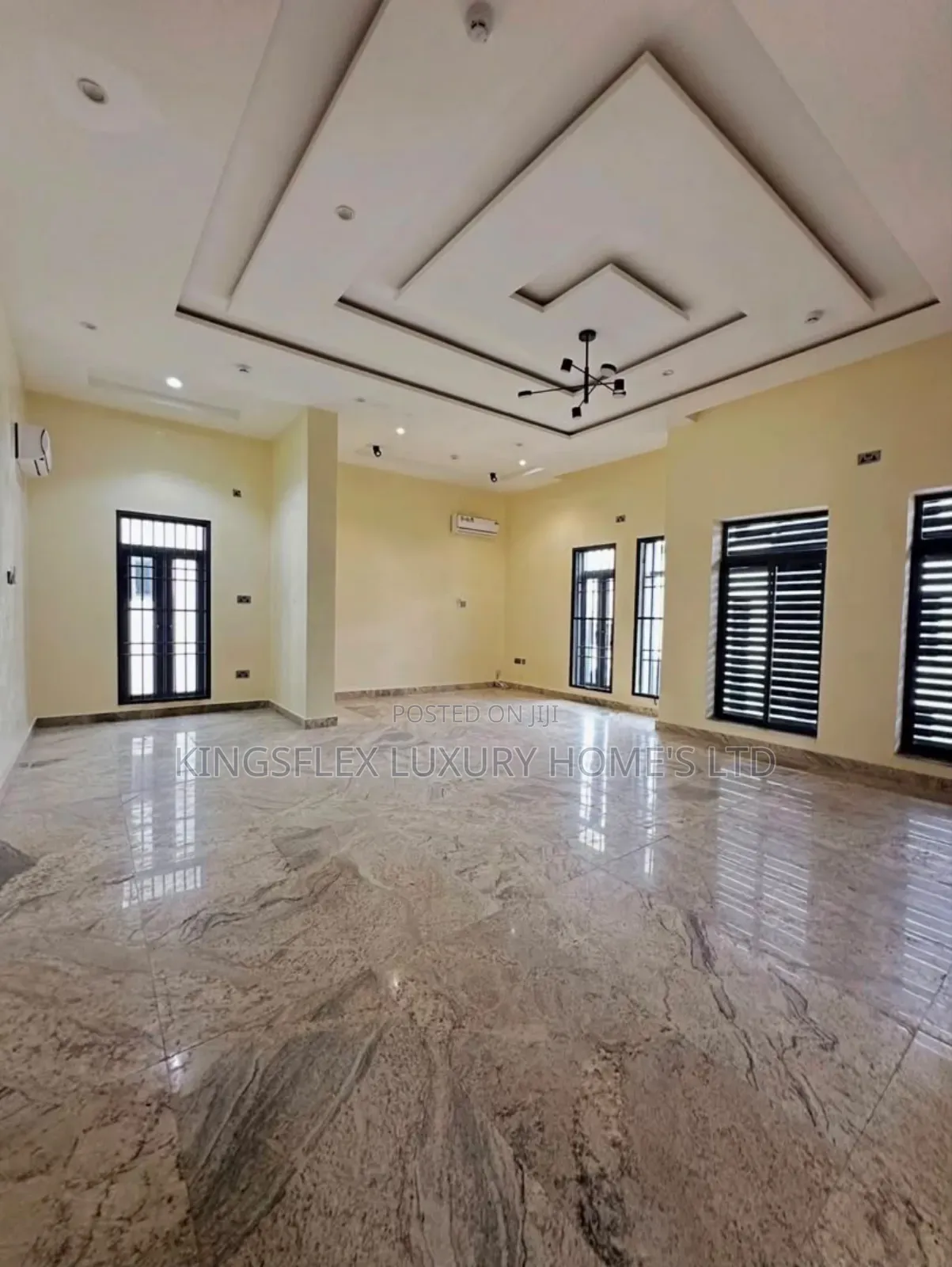 4bdrm Duplex in Estate, Jahi for sale