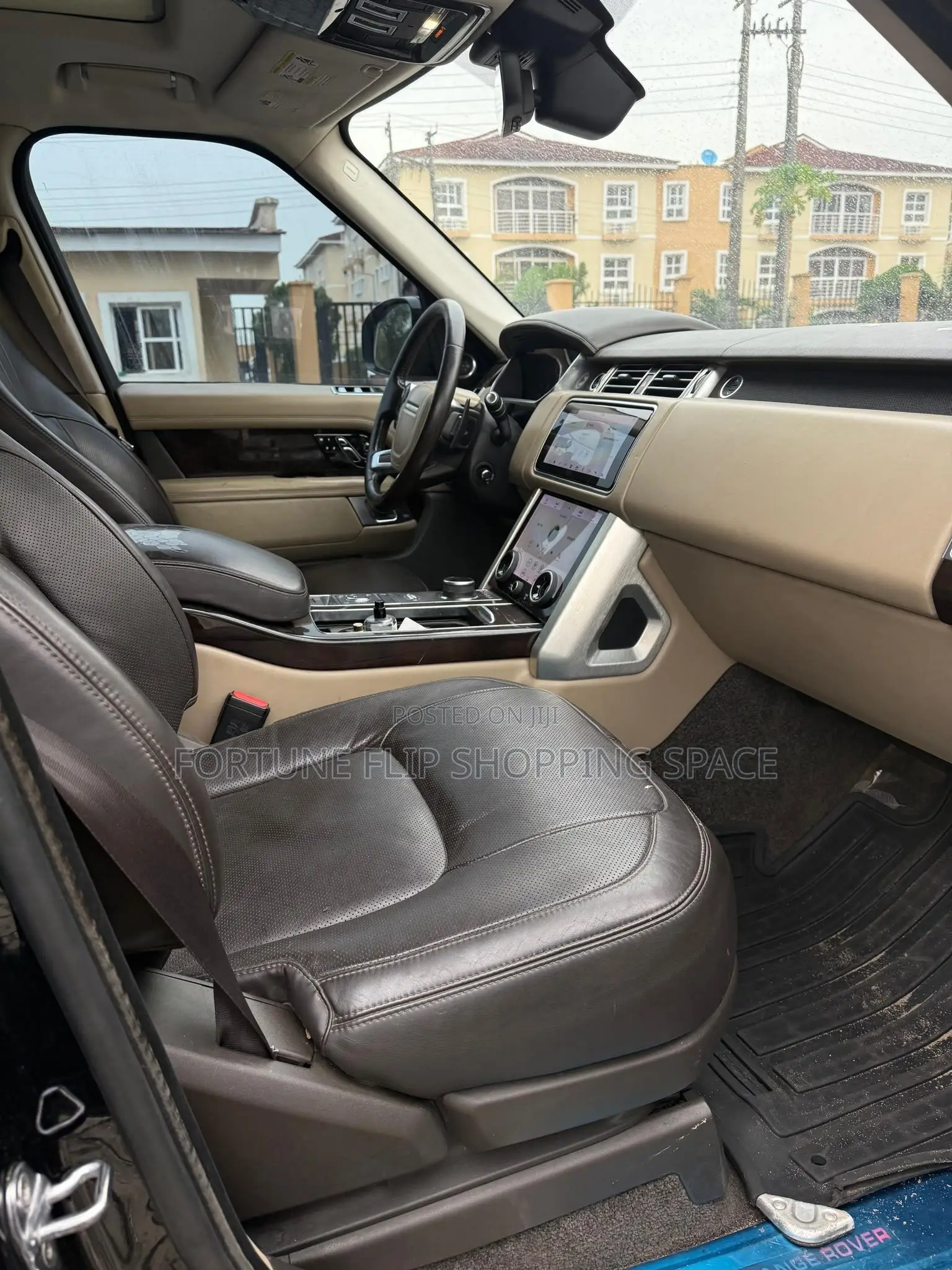 Rover Land 2018 Black