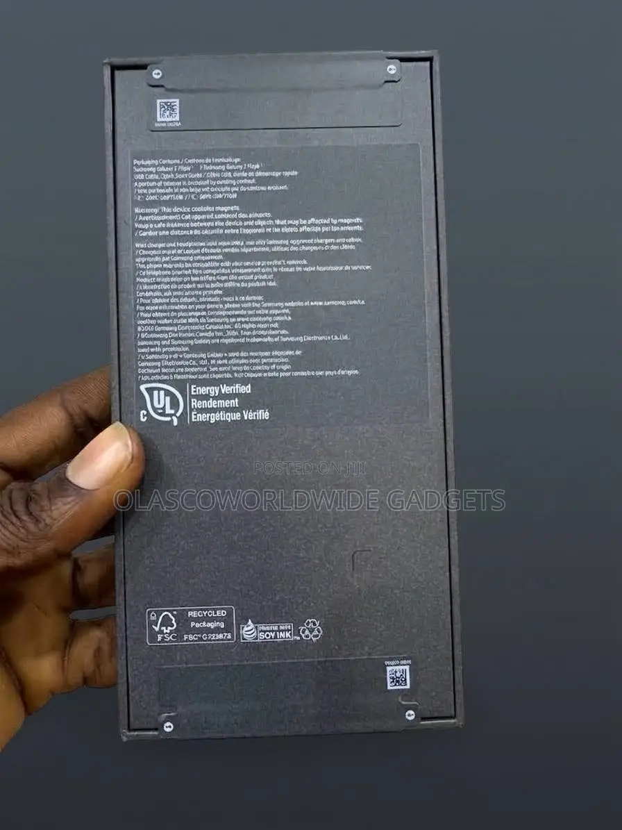 New Samsung Galaxy Z Flip8 256 GB Silver