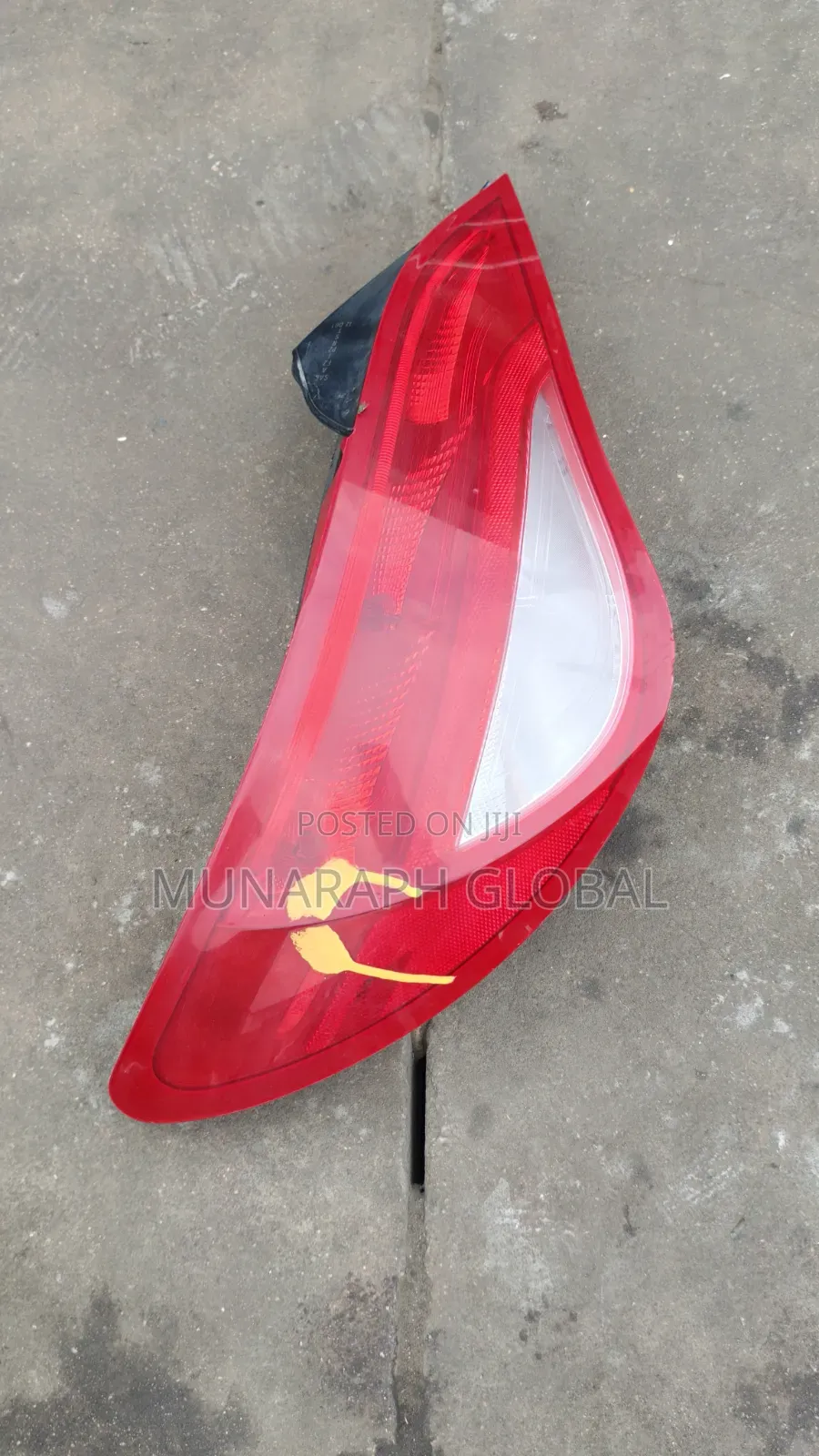 Mercedes Benz CLA 250 Rear Light.