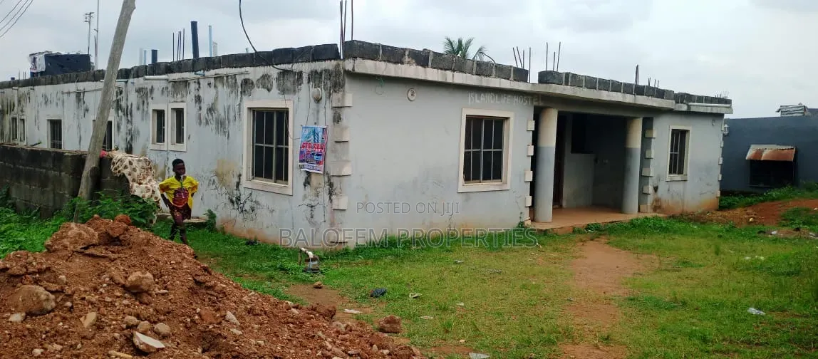 Furnished 10bdrm House in Balofem Properties &, Abeokuta North for sale