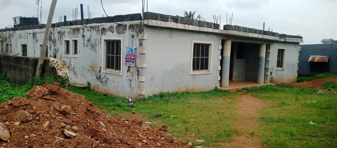 Furnished 10bdrm House in Balofem Properties &, Abeokuta North for sale