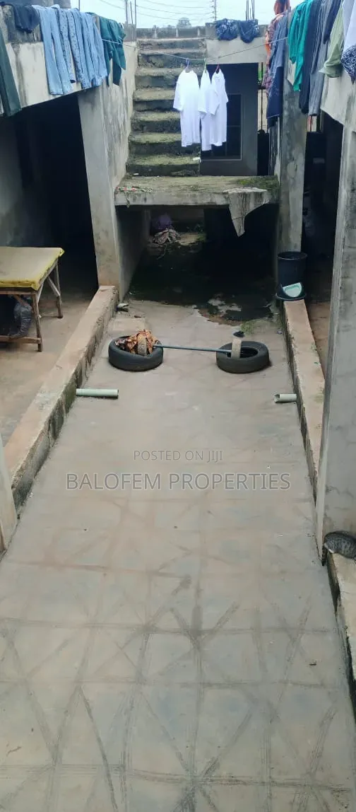 Furnished 10bdrm House in Balofem Properties &, Abeokuta North for sale