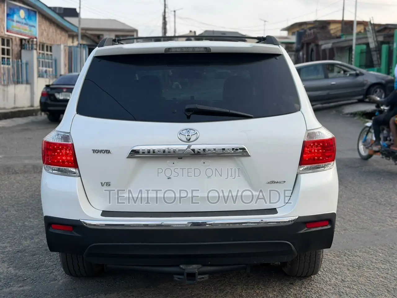 Toyota Highlander Limited 2012 White