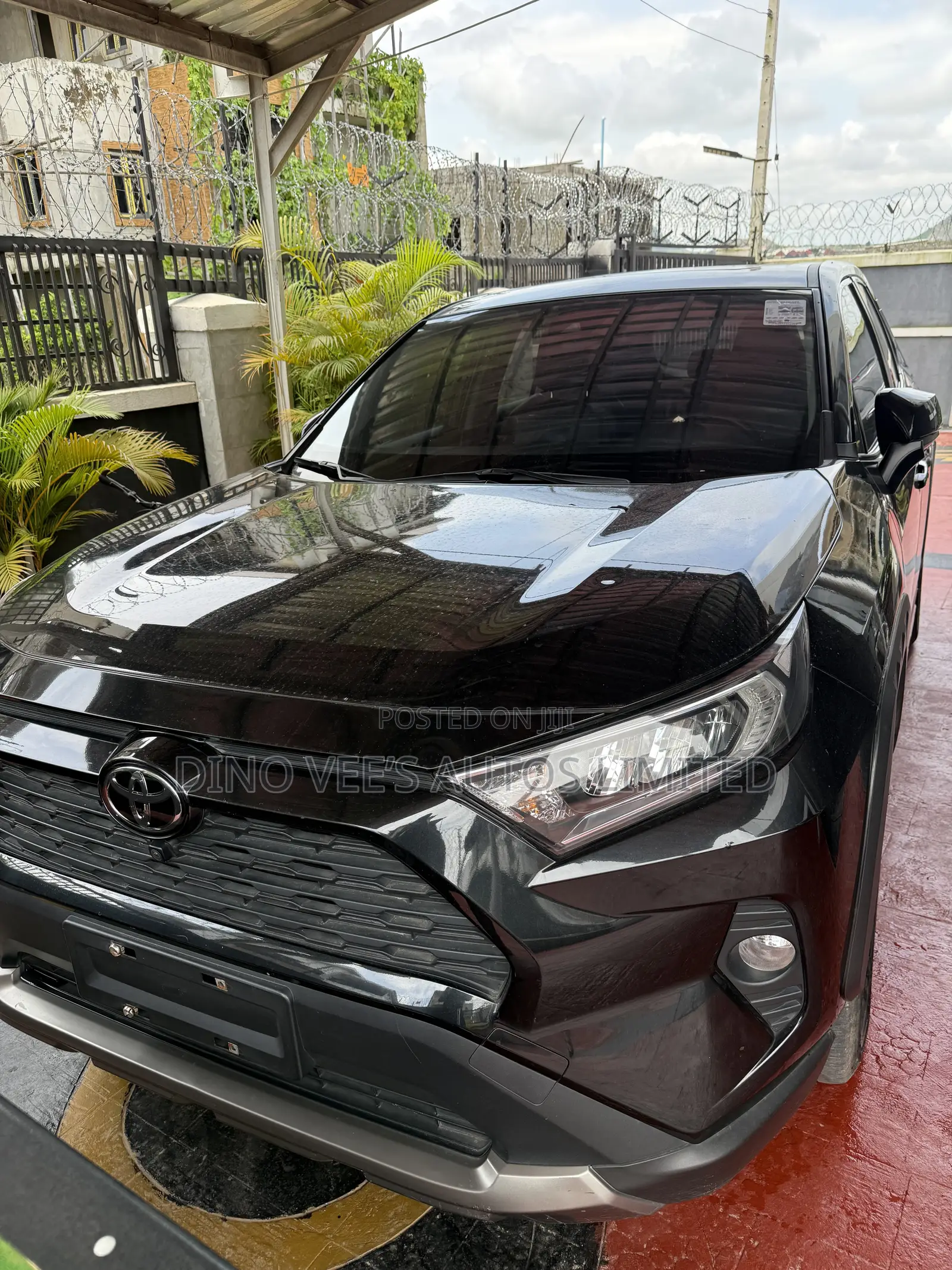 Toyota RAV4 2022 Black