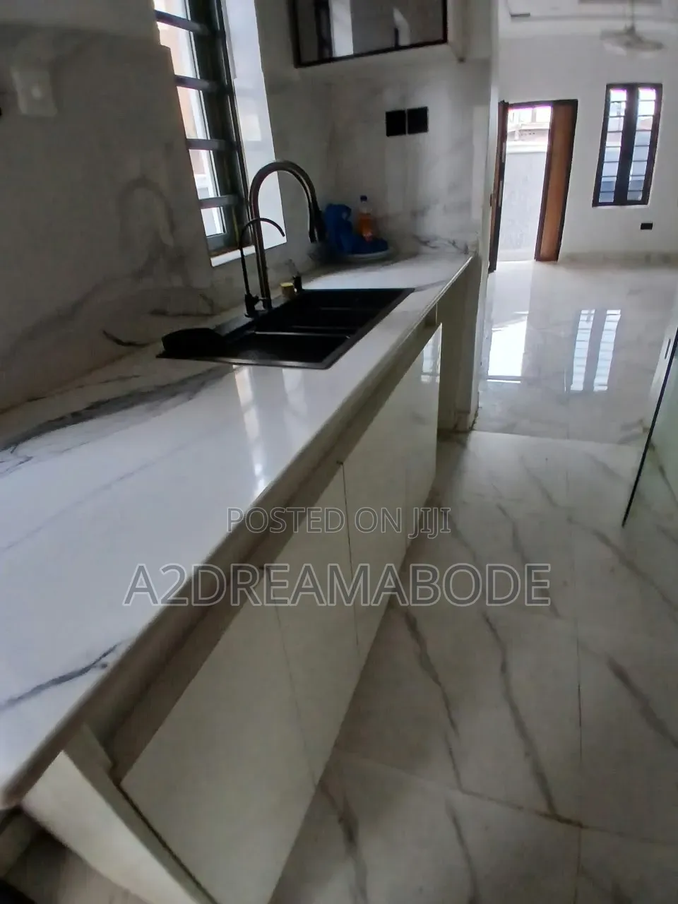 4bdrm Duplex in Off Ogudu Gra for sale