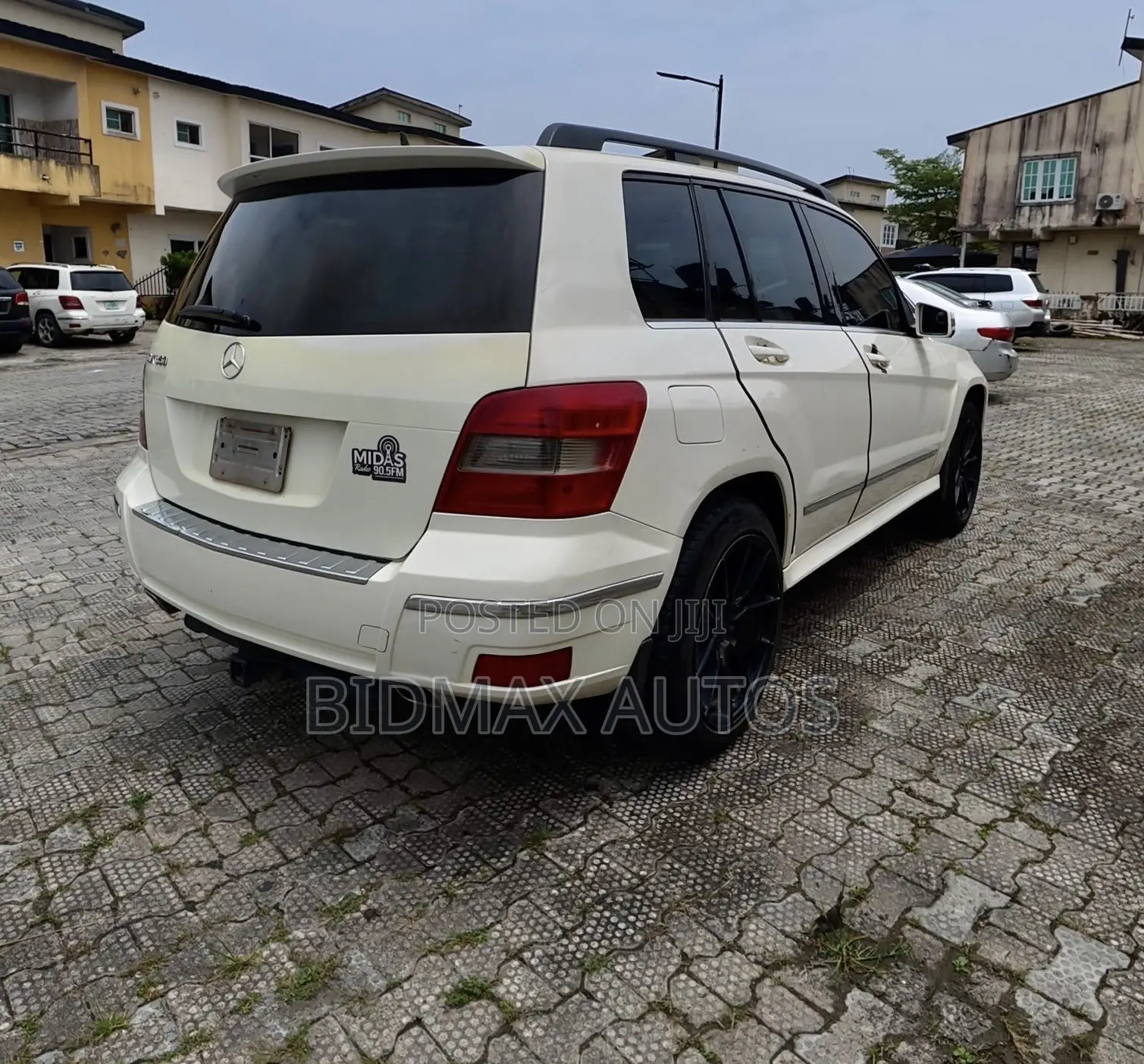 Mercedes-Benz GLK-Class 350 4MATIC 2011 White