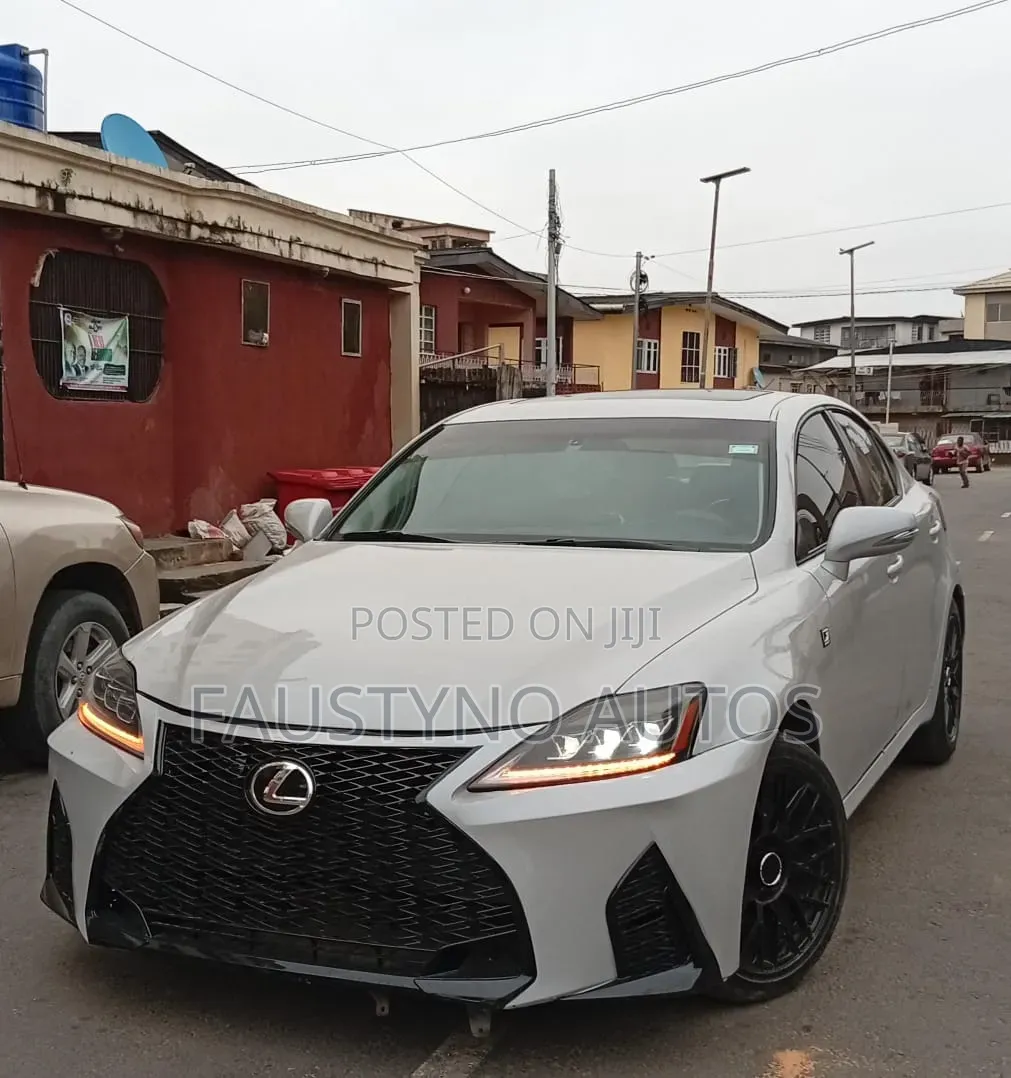 Lexus IS 250 2009 Off white
