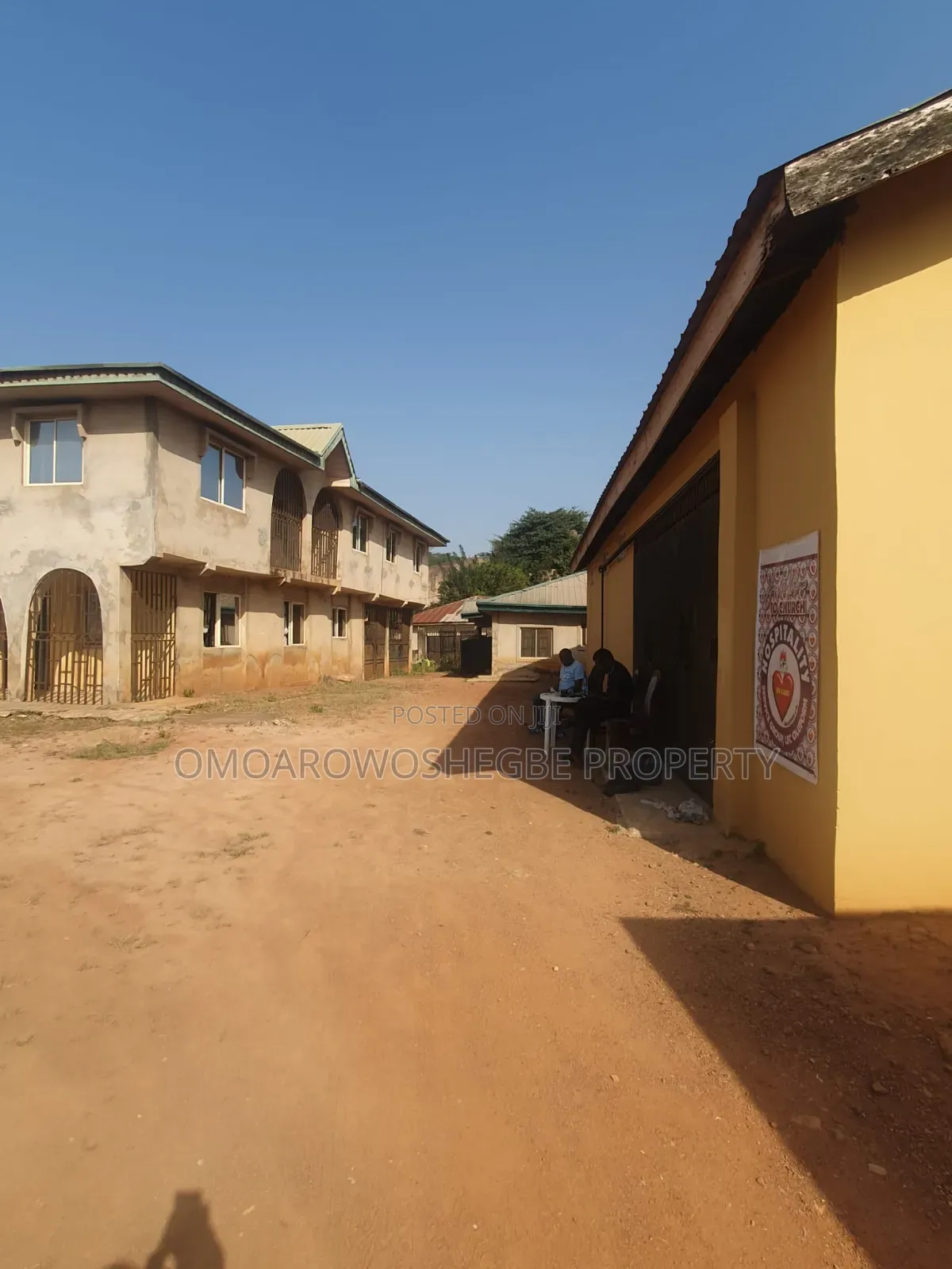 Furnished 4bdrm Duplex in Adegbuyi Estate, Akure for sale