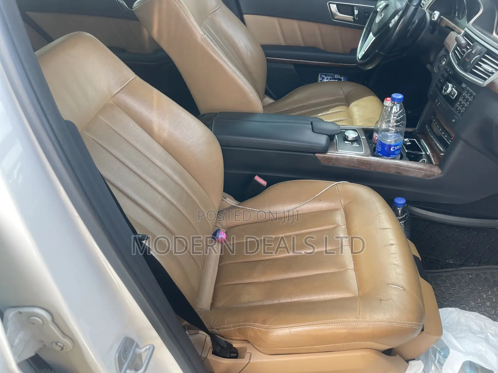 Mercedes-Benz E350 Base 4Matic Sedan AWD (3.5L 6cyl 7A) 2013 White