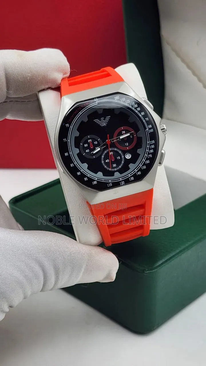 Emperor Armani Rubber Unisex Wristwatch OGU 7d