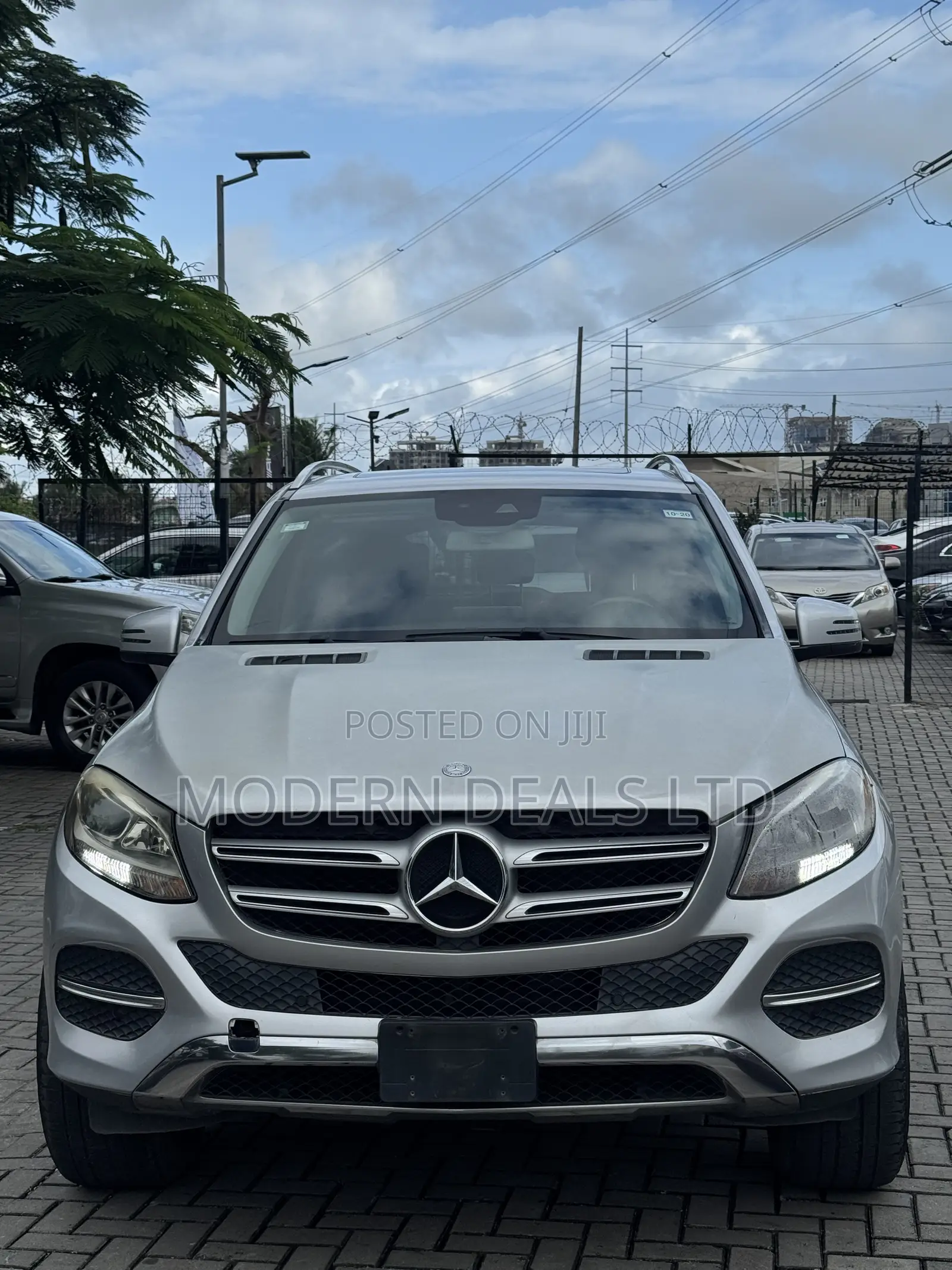 Mercedes-Benz GLE-Class GLE 350d 4MATIC 2016 Silver
