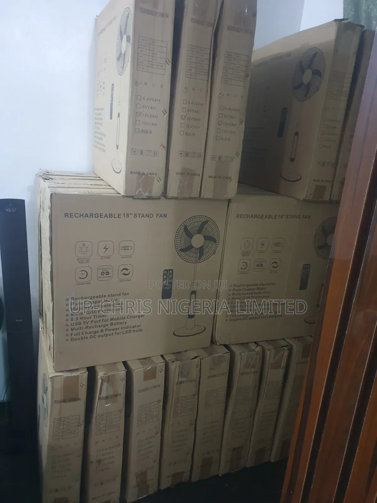 18 Grate Wall Rechargeable Fan