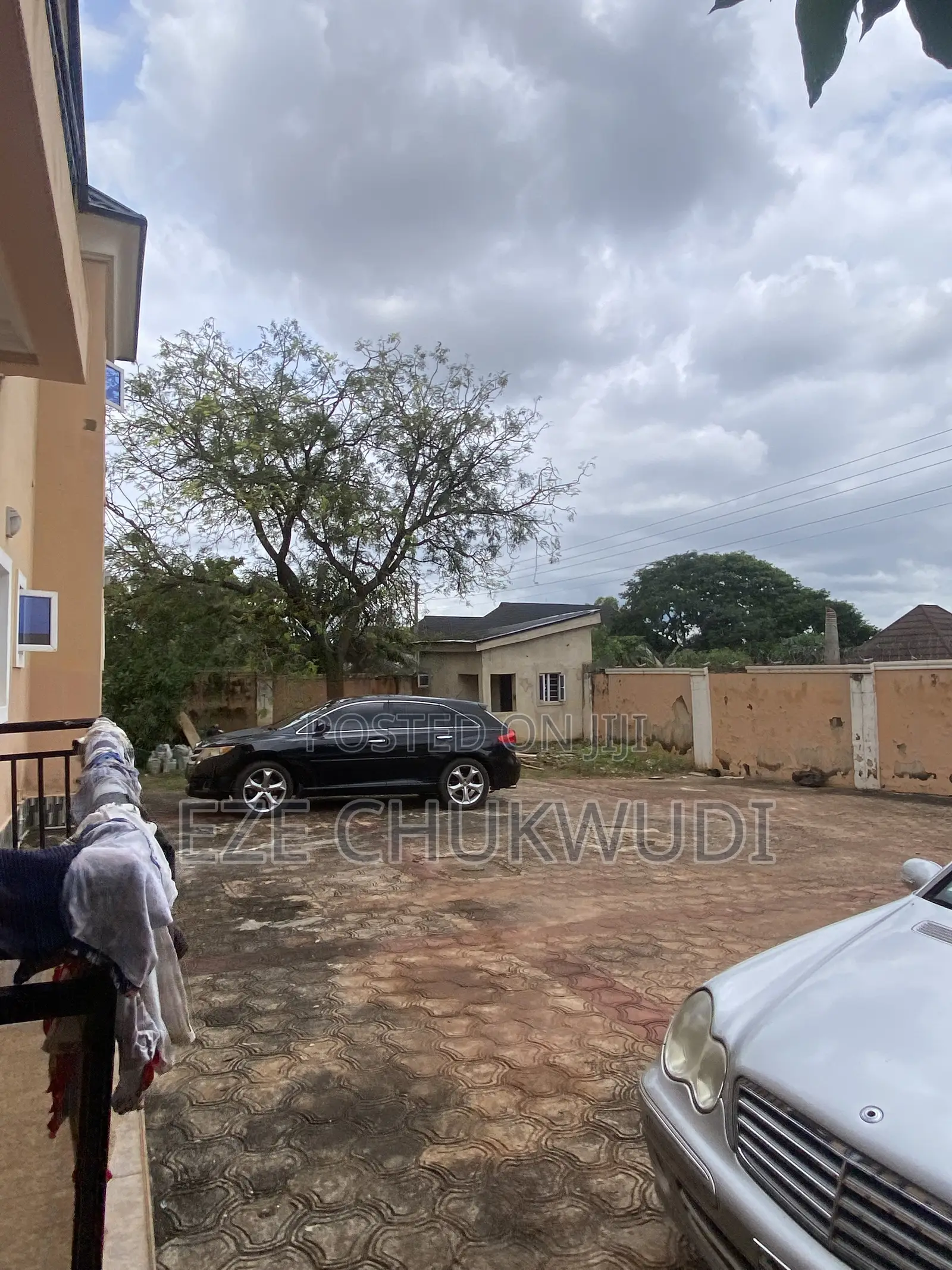 3bdrm Block of Flats in Bricks Estate, Enugu for rent