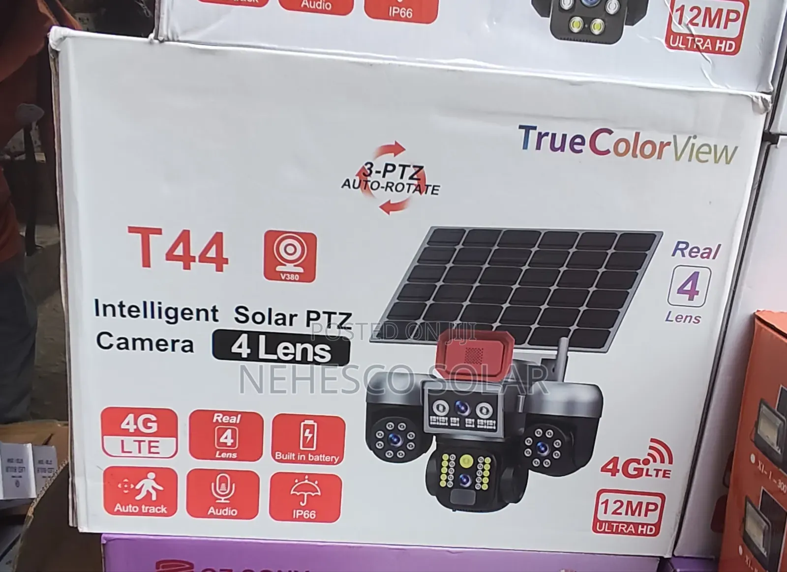 Durable 4-Lens Solar PTZ Camera With 3-Way Auto Rotation