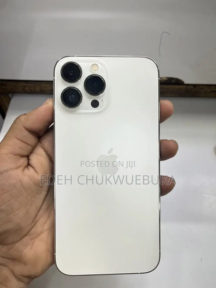 Apple iPhone 15 Pro Max 256 GB White
