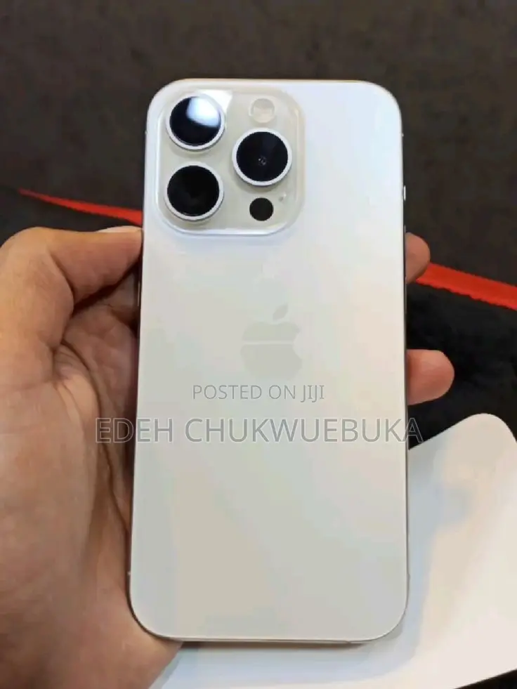 Apple iPhone 15 Pro Max 256 GB White