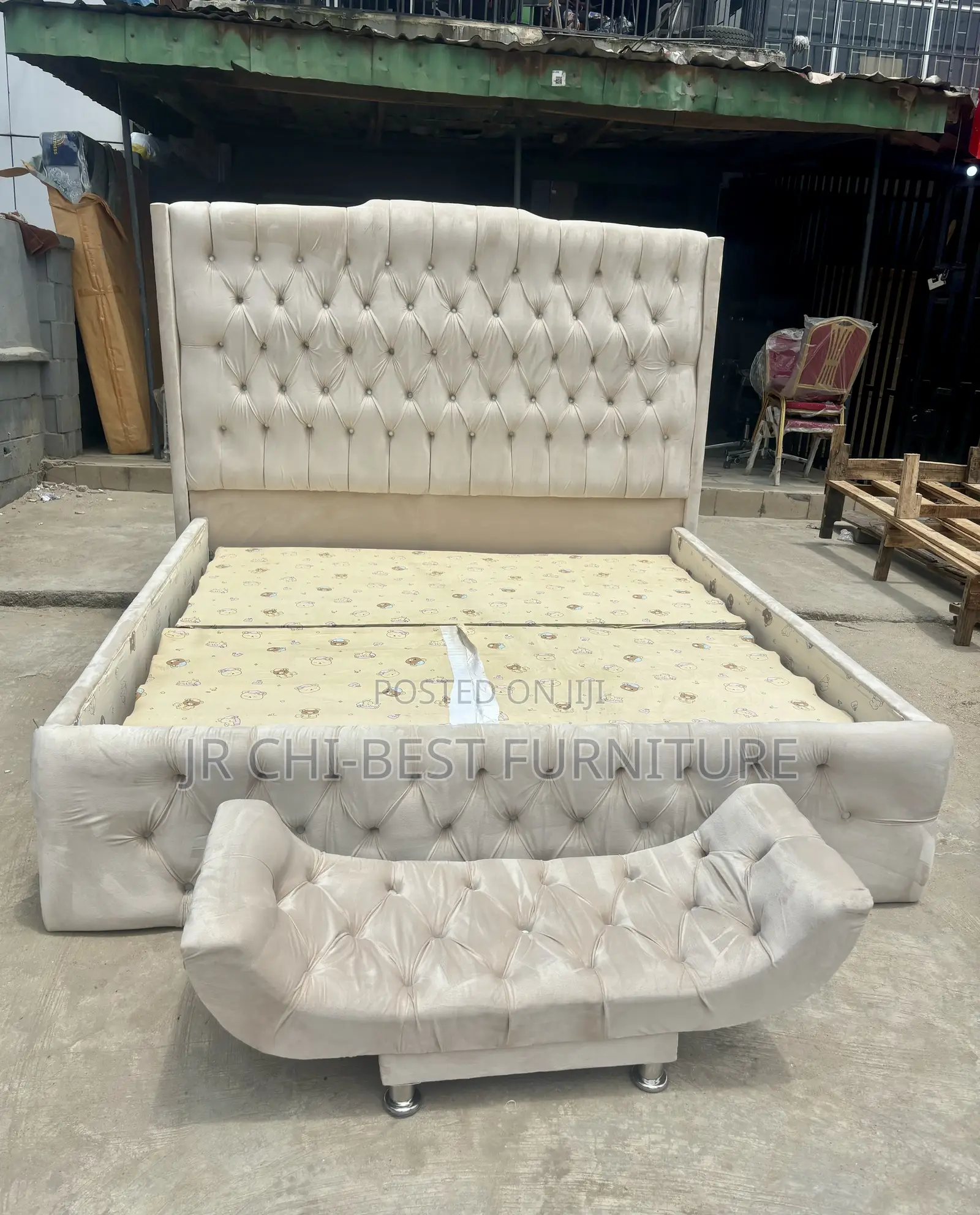Top Grade 6 by 6 Tufted Padded Bedframe
