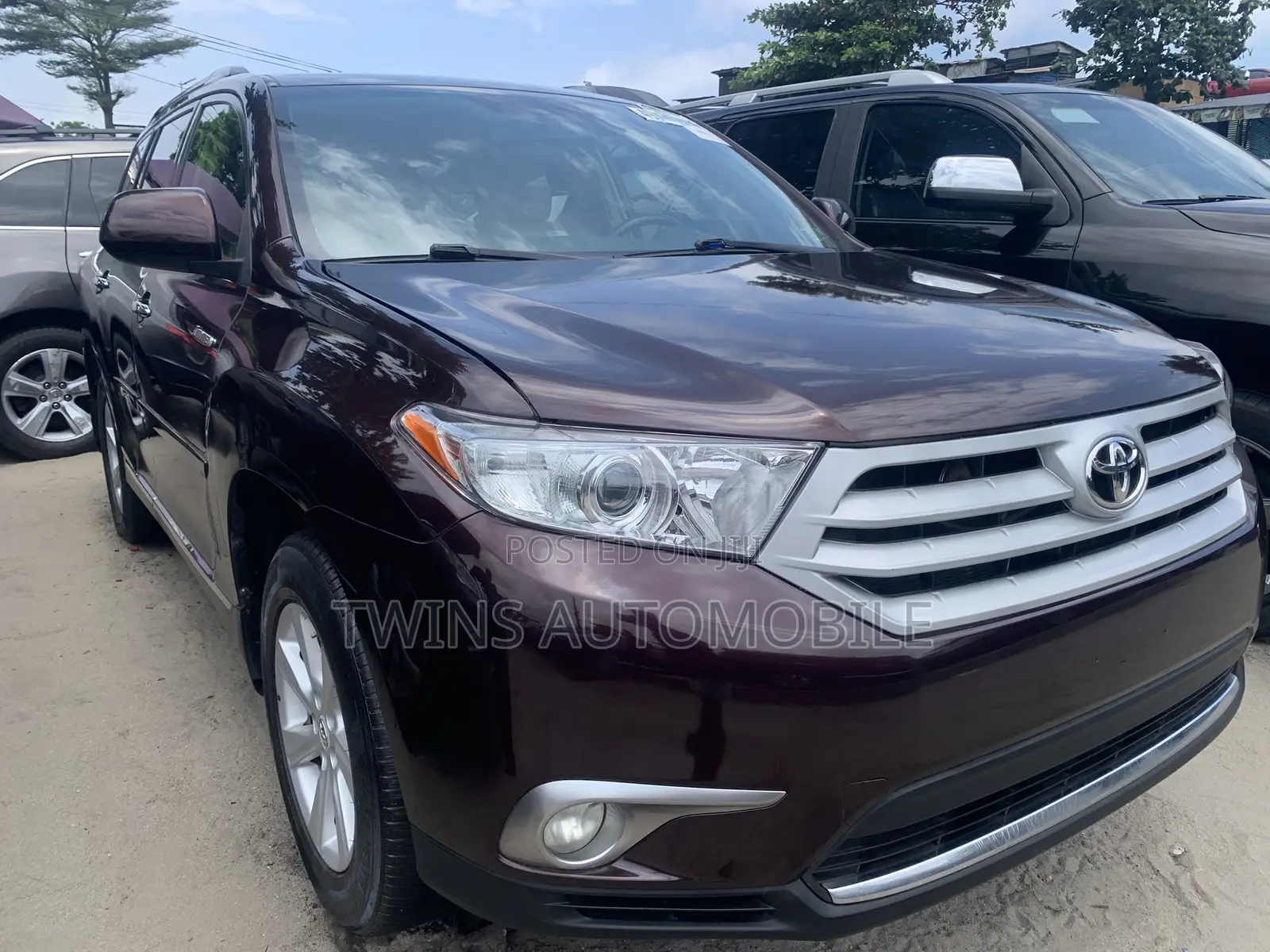 Toyota Highlander Limited 3.5l 4WD 2013 Burgundy