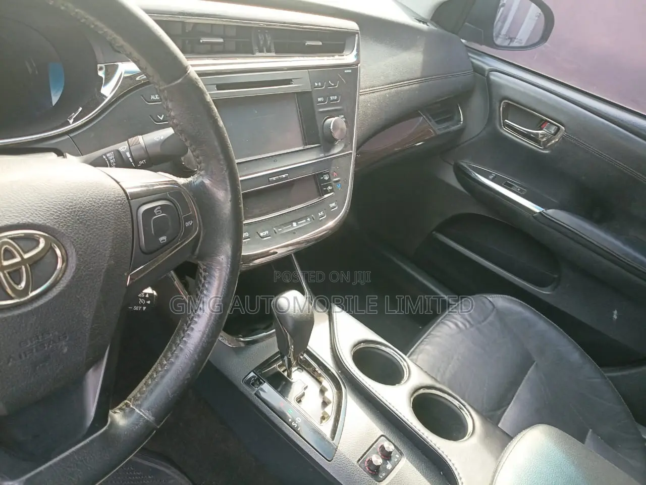 Toyota Avalon XLE 4dr Sedan (3.5L 6cyl 6A) 2014 Gold