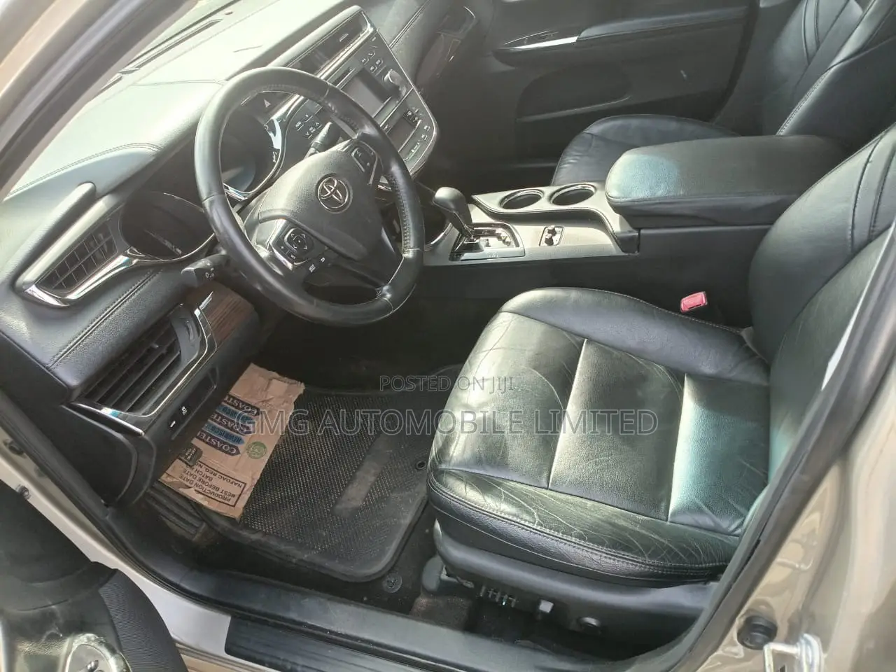 Toyota Avalon XLE 4dr Sedan (3.5L 6cyl 6A) 2014 Gold