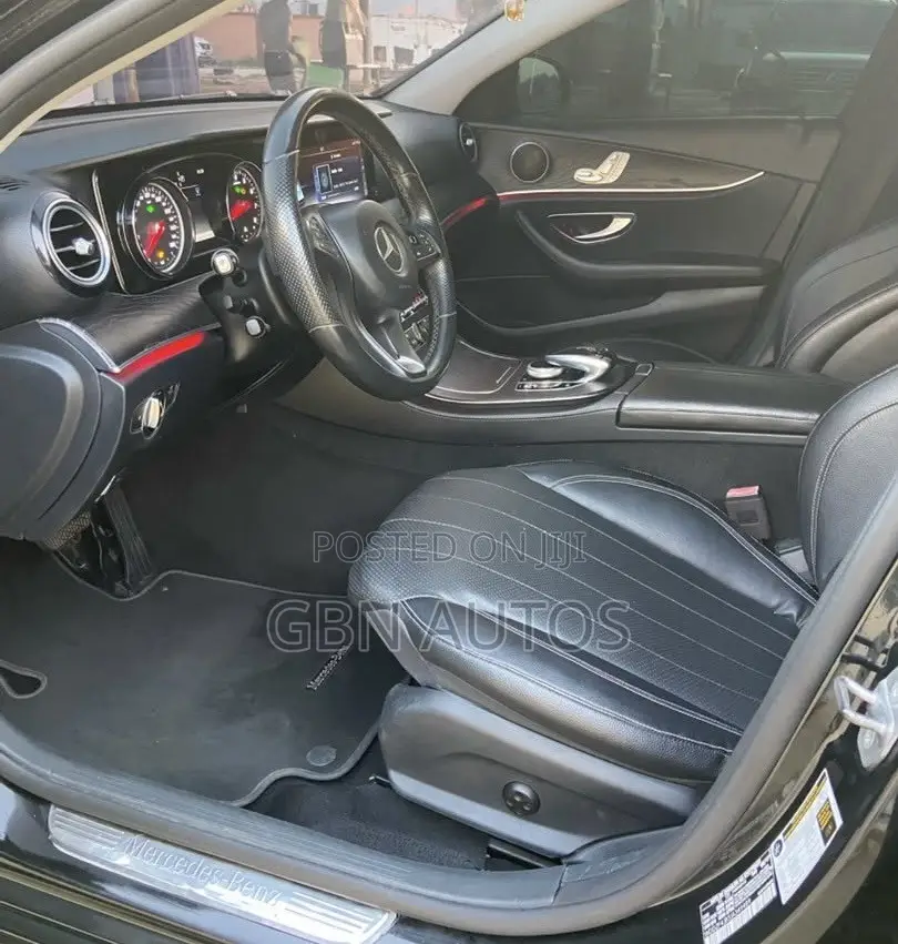 Mercedes-Benz E300 Base RWD Sedan (2.0L 4cyl 9A) 2017 Black