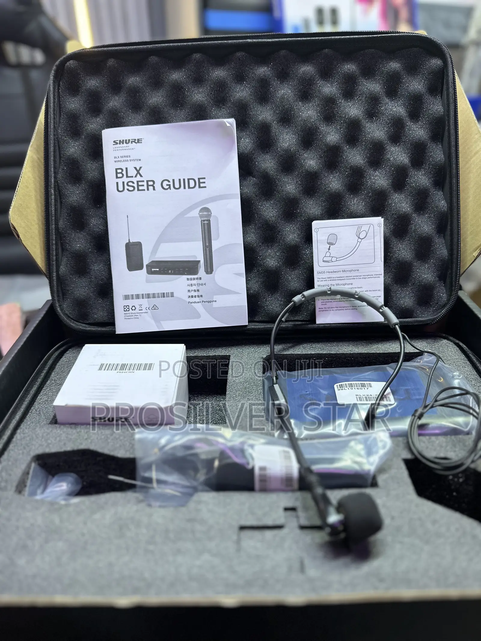Shure BLX14/SM35 Wireless Headset/Bodypack System