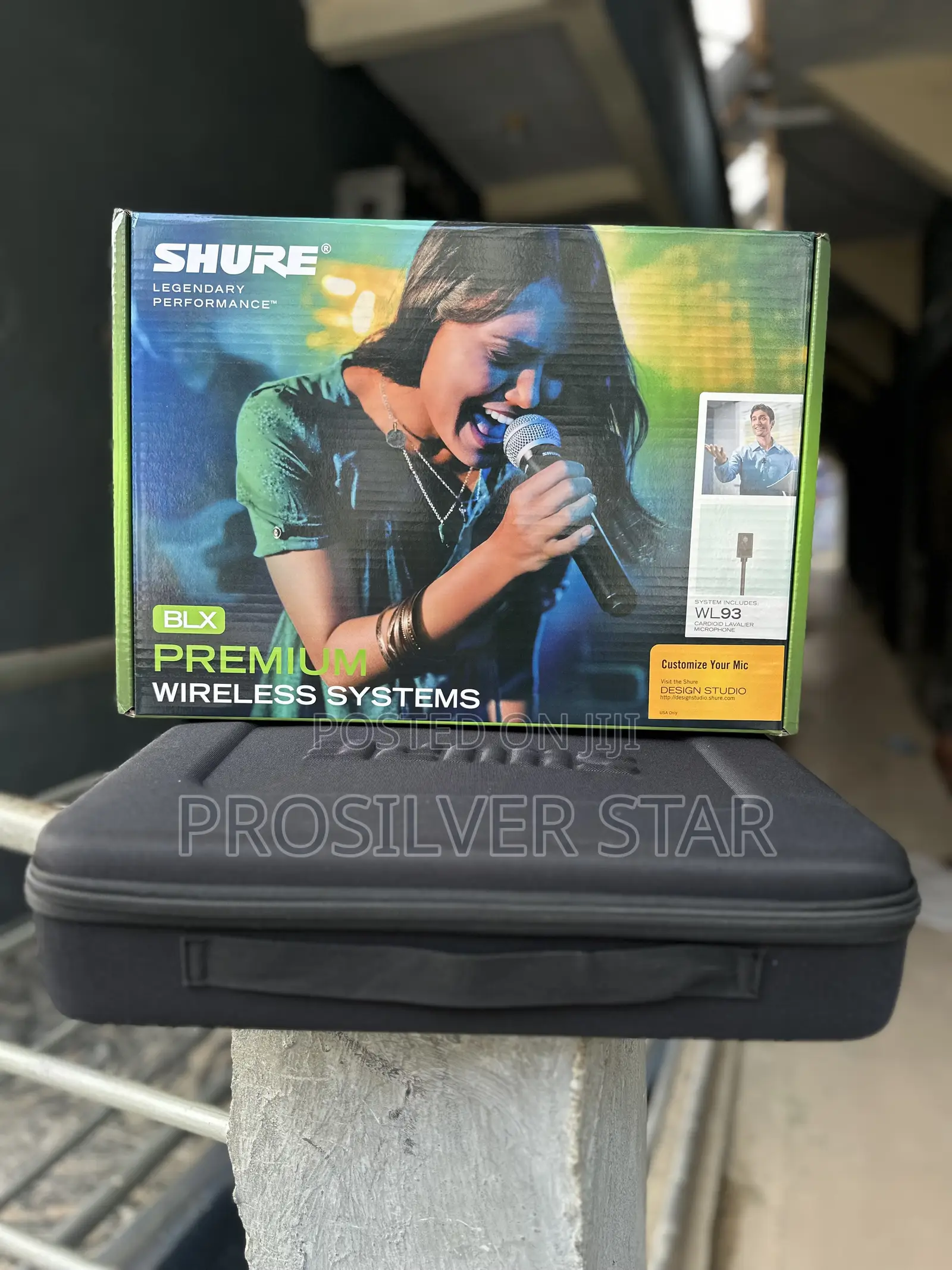 Shure BLX14/W93 Premium Wireless Lavalier Microphone System