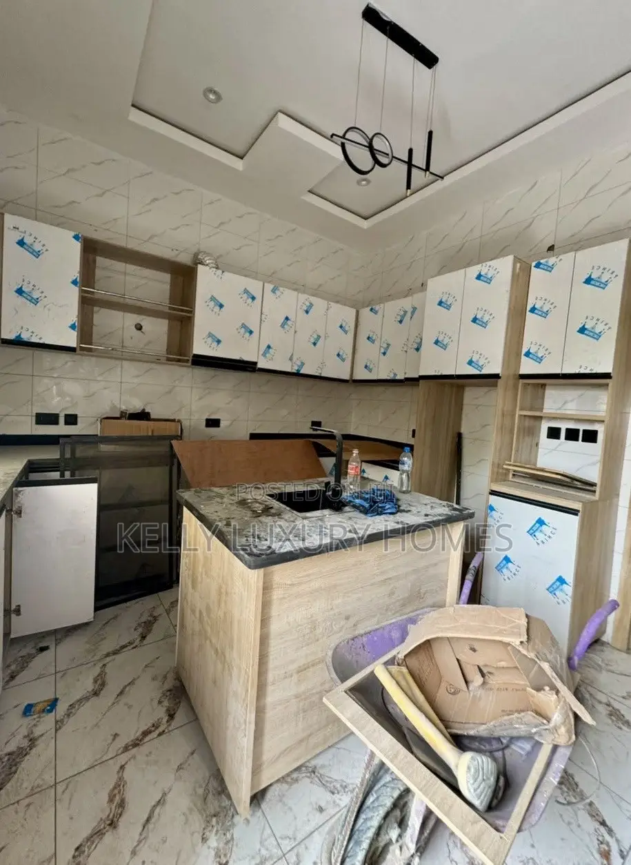 4bdrm Duplex in Ado / Ajah for rent