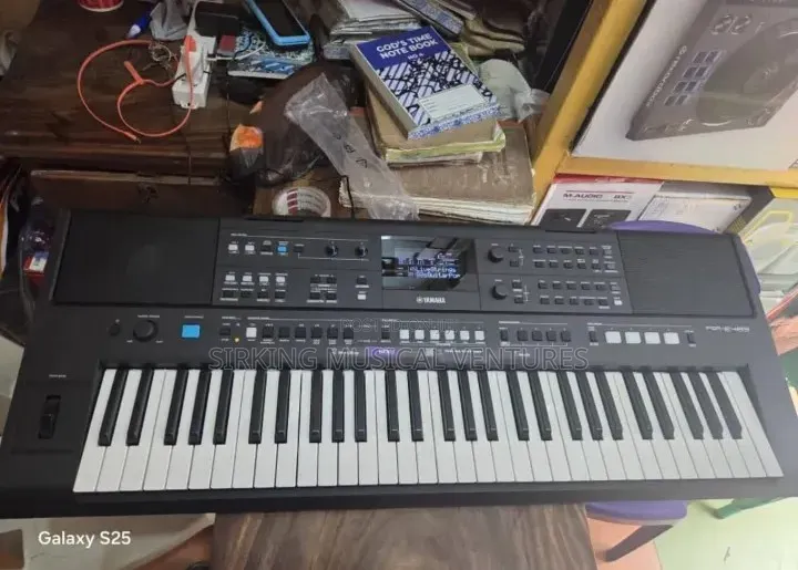 Yamaha Keyboard PSR E473 With Adopter