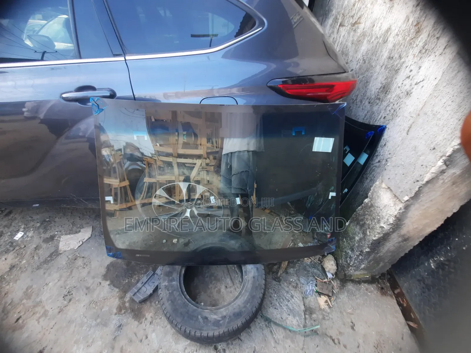 Front Windscreen for Toyota Pruis 2005 Model Available Now