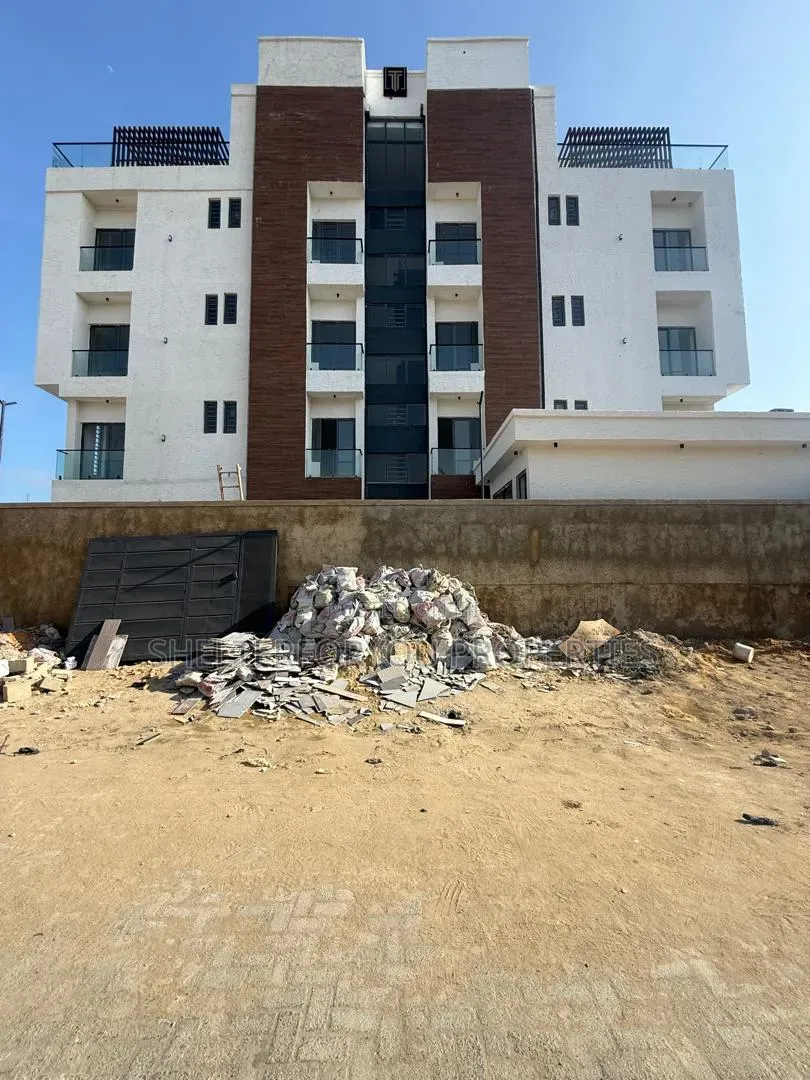 3bdrm Apartment in Ikate for sale