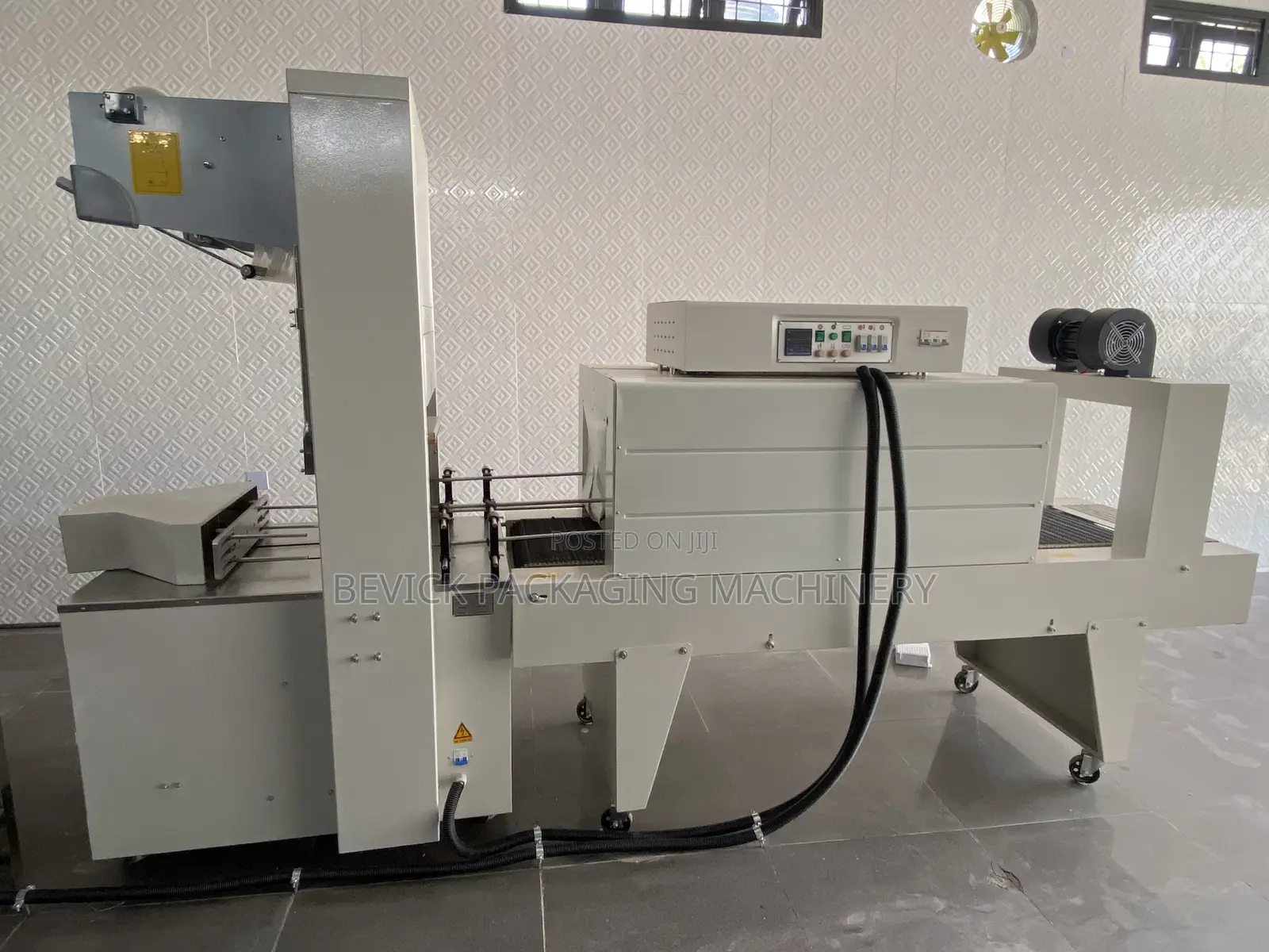 Shrink Wrapping Machine
