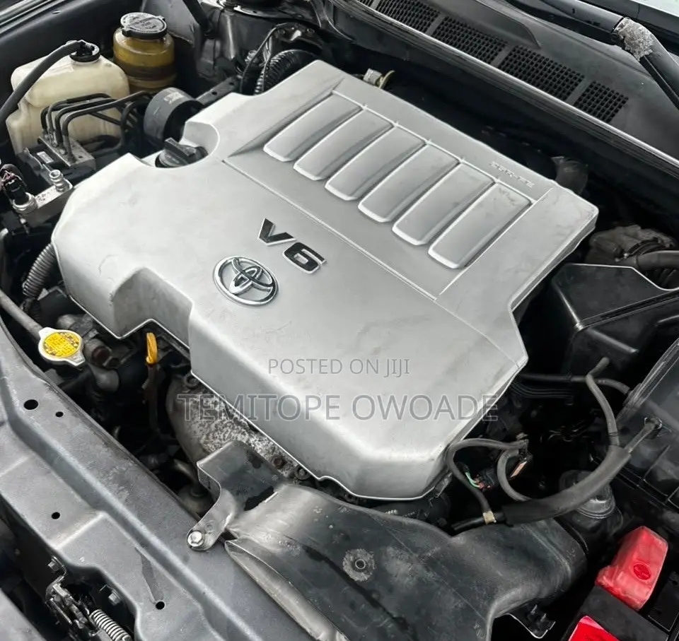 Toyota Camry SE V6 4dr Sedan (3.5L 6cyl 6A) 2011 Black