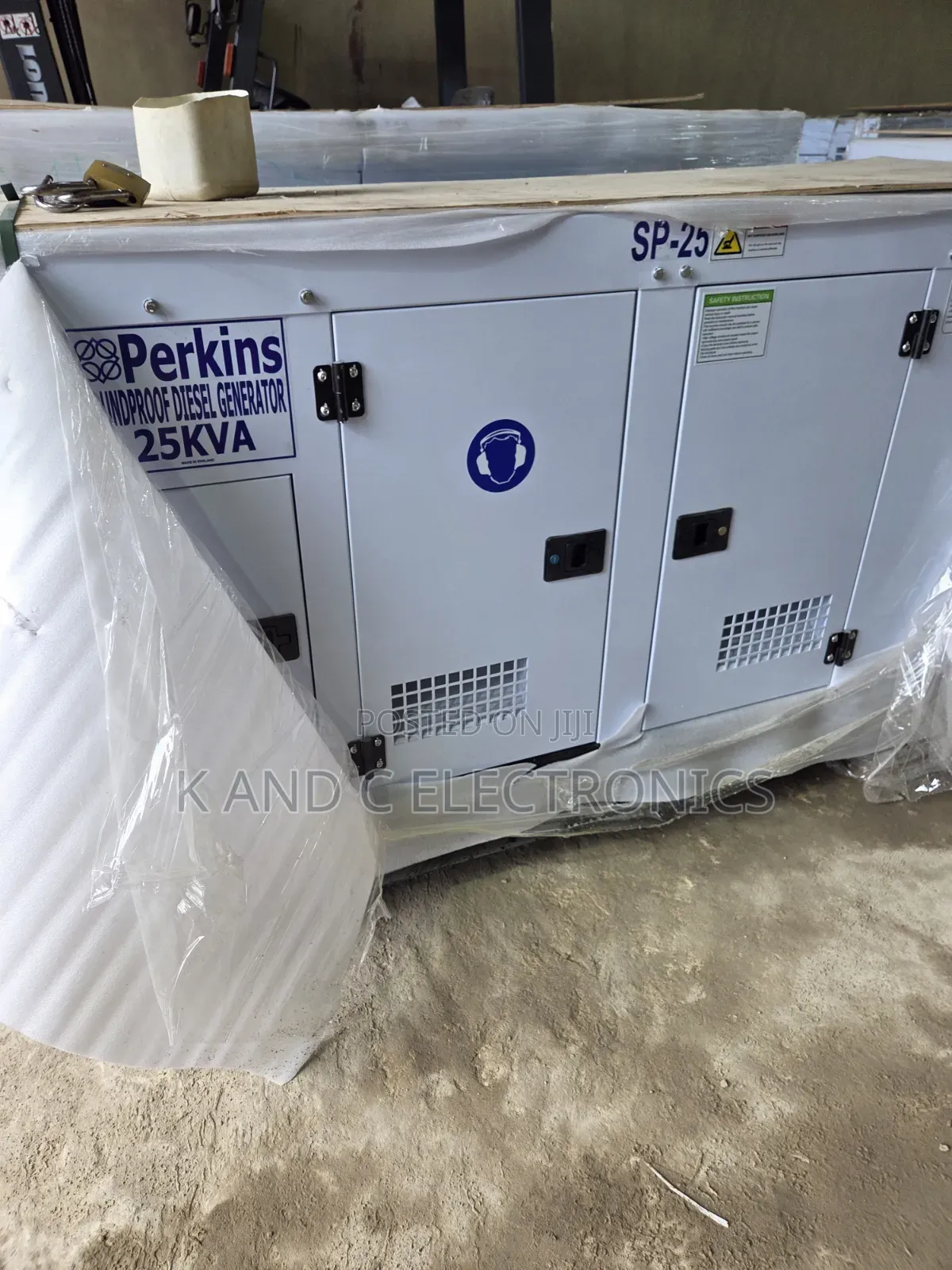 High-Performance Perkins 25kVA Three-Phase Diesel Generator