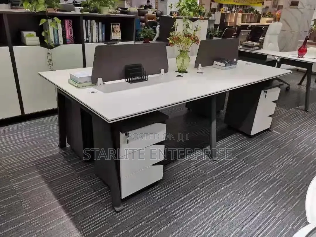 Executive Workstations Table