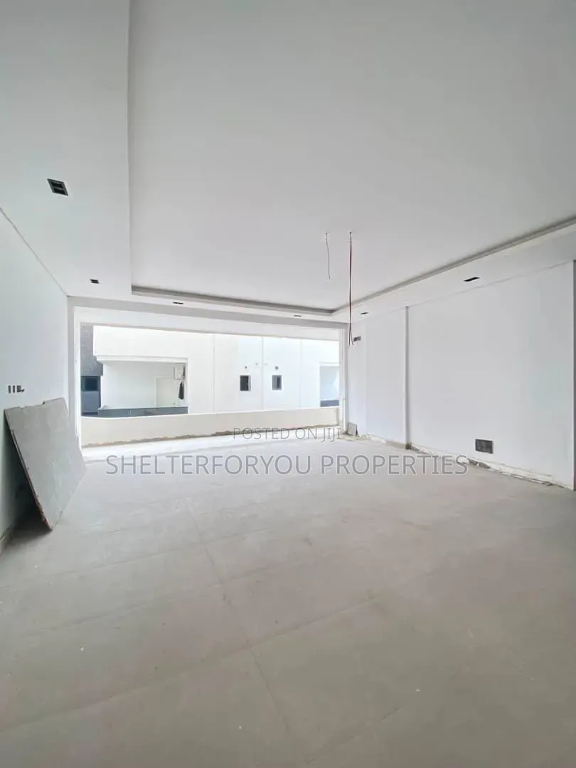 3bdrm Apartment in Victoria Island Extension for sale