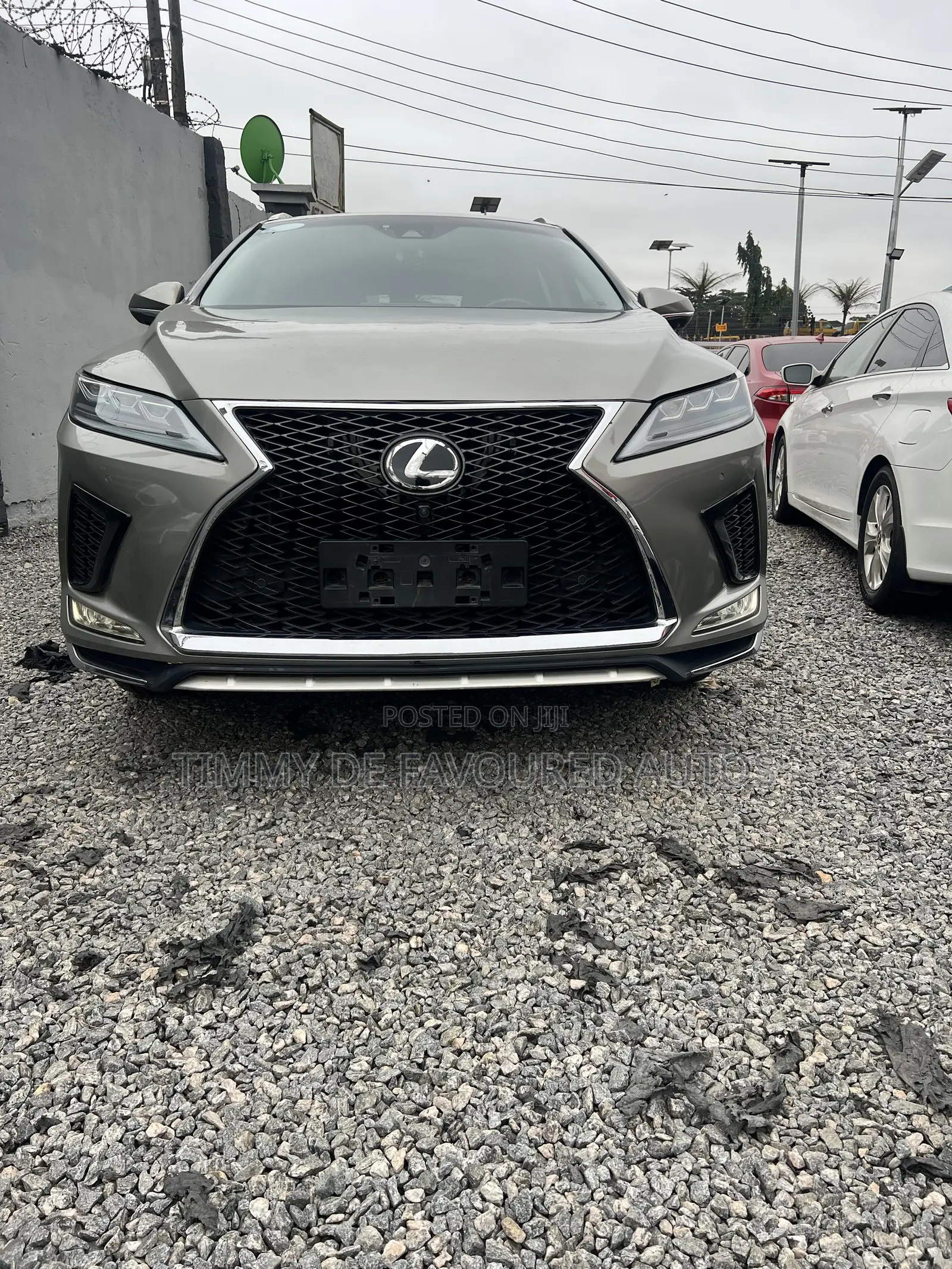 Lexus RX 350L Luxury AWD 2019 Gold