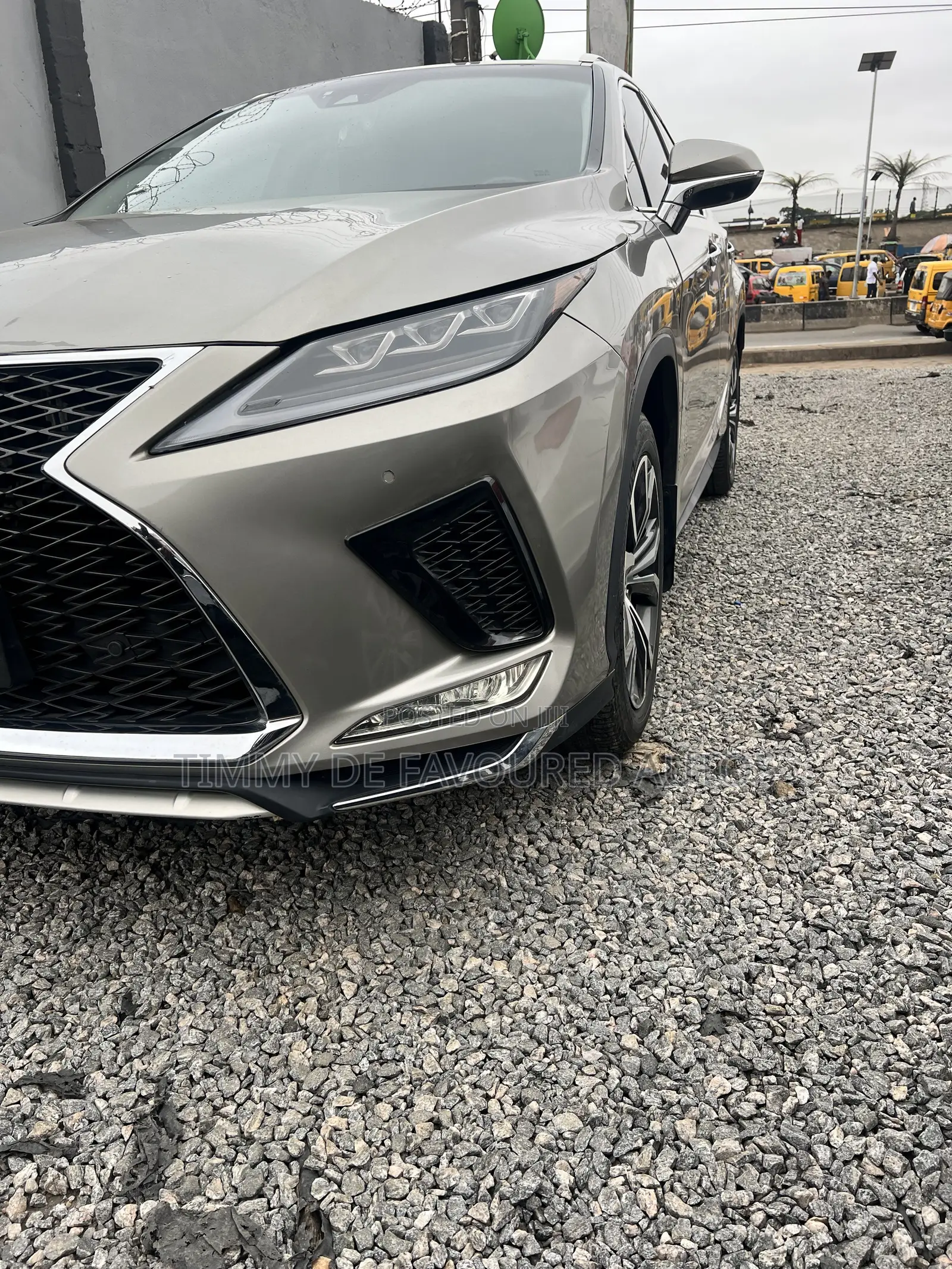 Lexus RX 350L Luxury AWD 2019 Gold