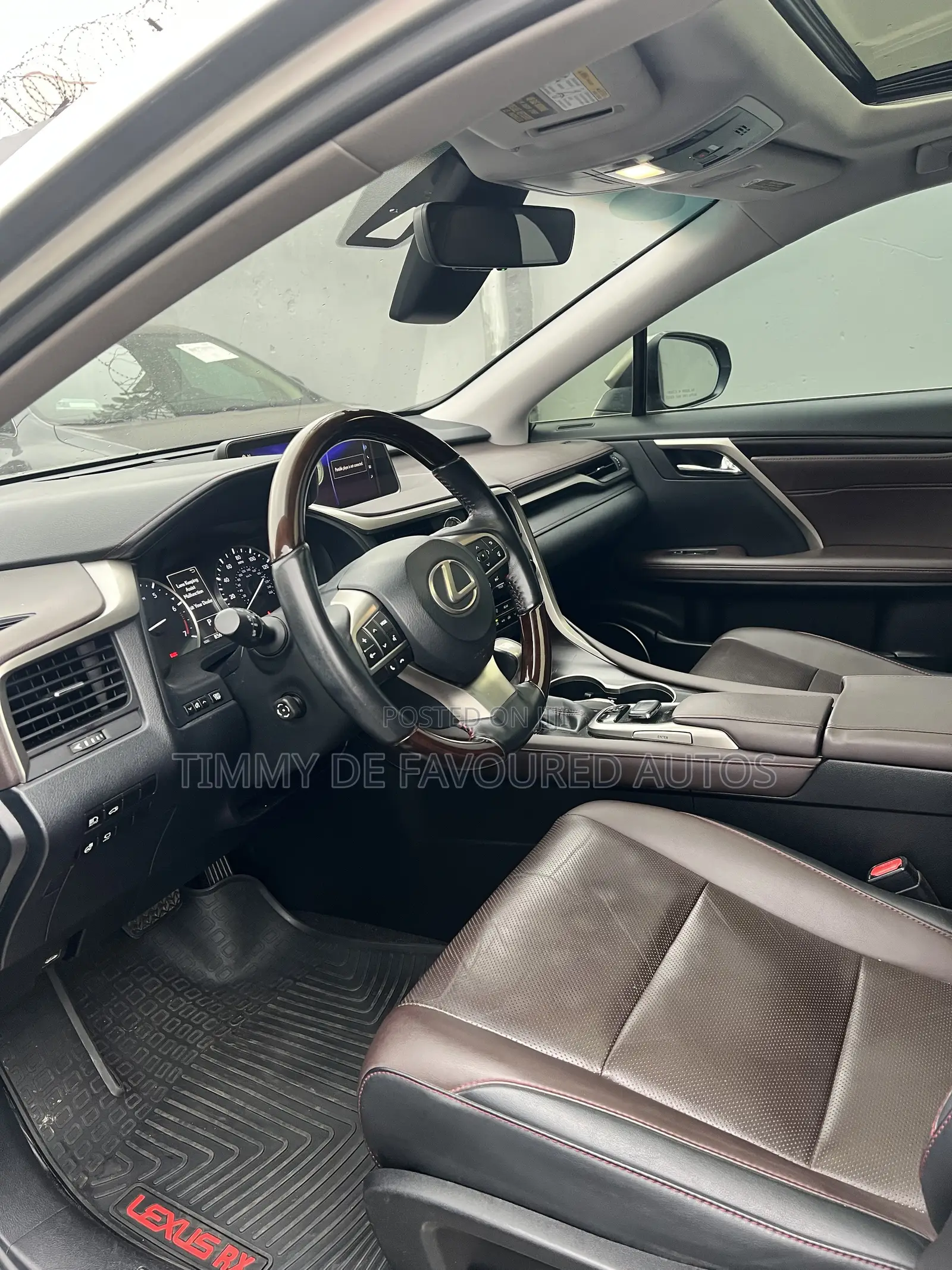 Lexus RX 350L Luxury AWD 2019 Gold