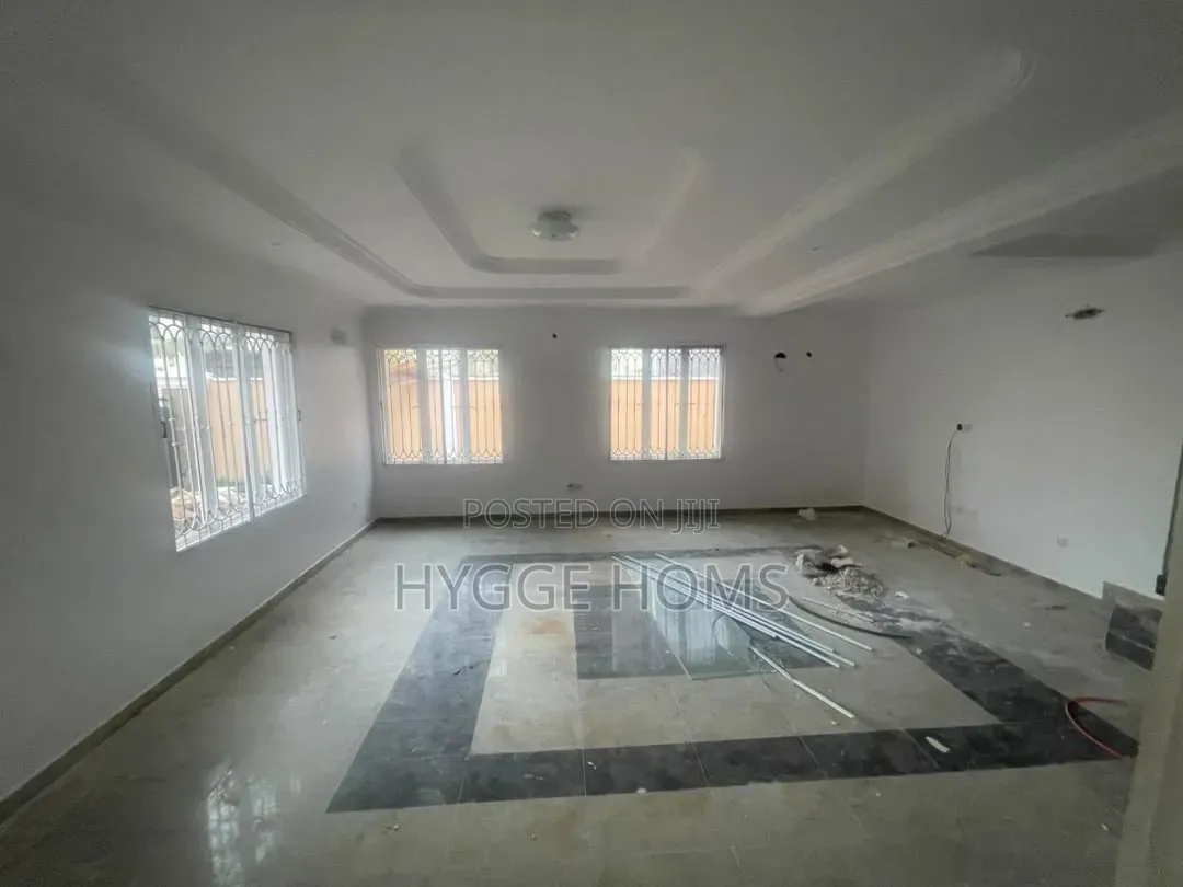 5bdrm Duplex in Banana Island Estate for rent