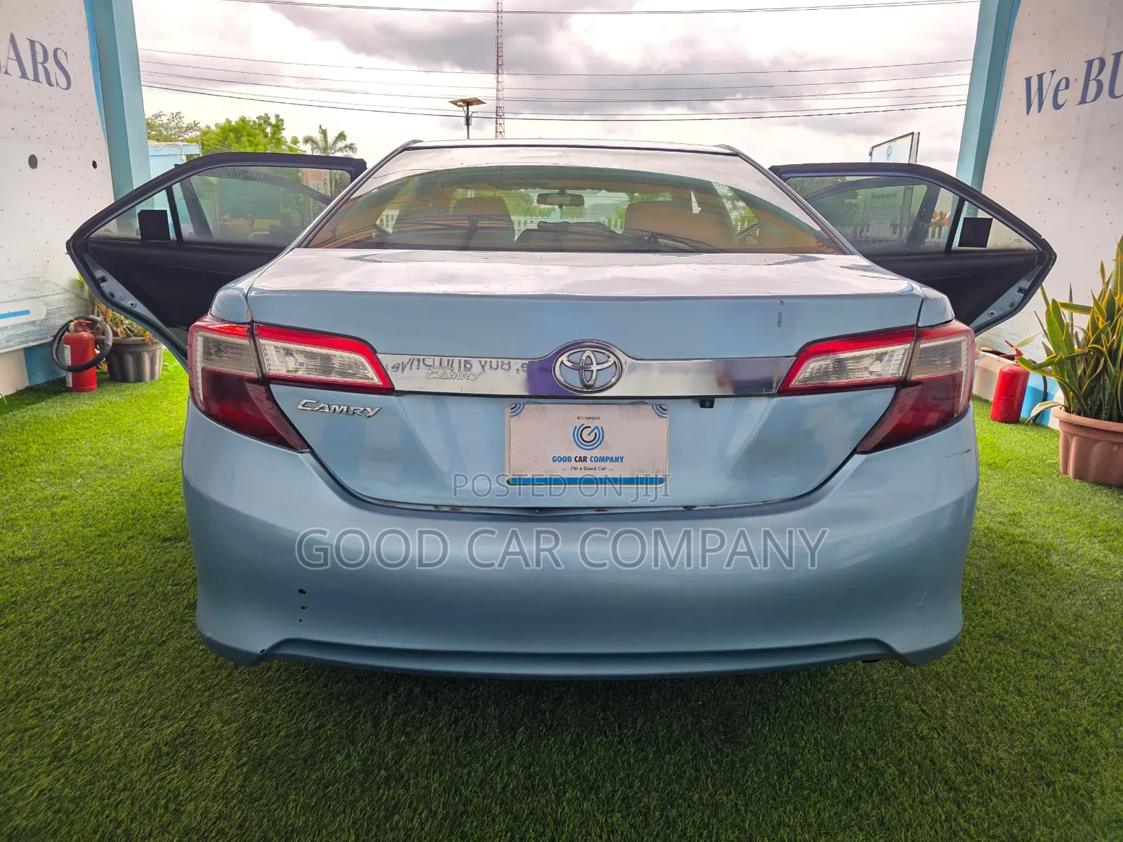 Toyota Camry 2012 Blue
