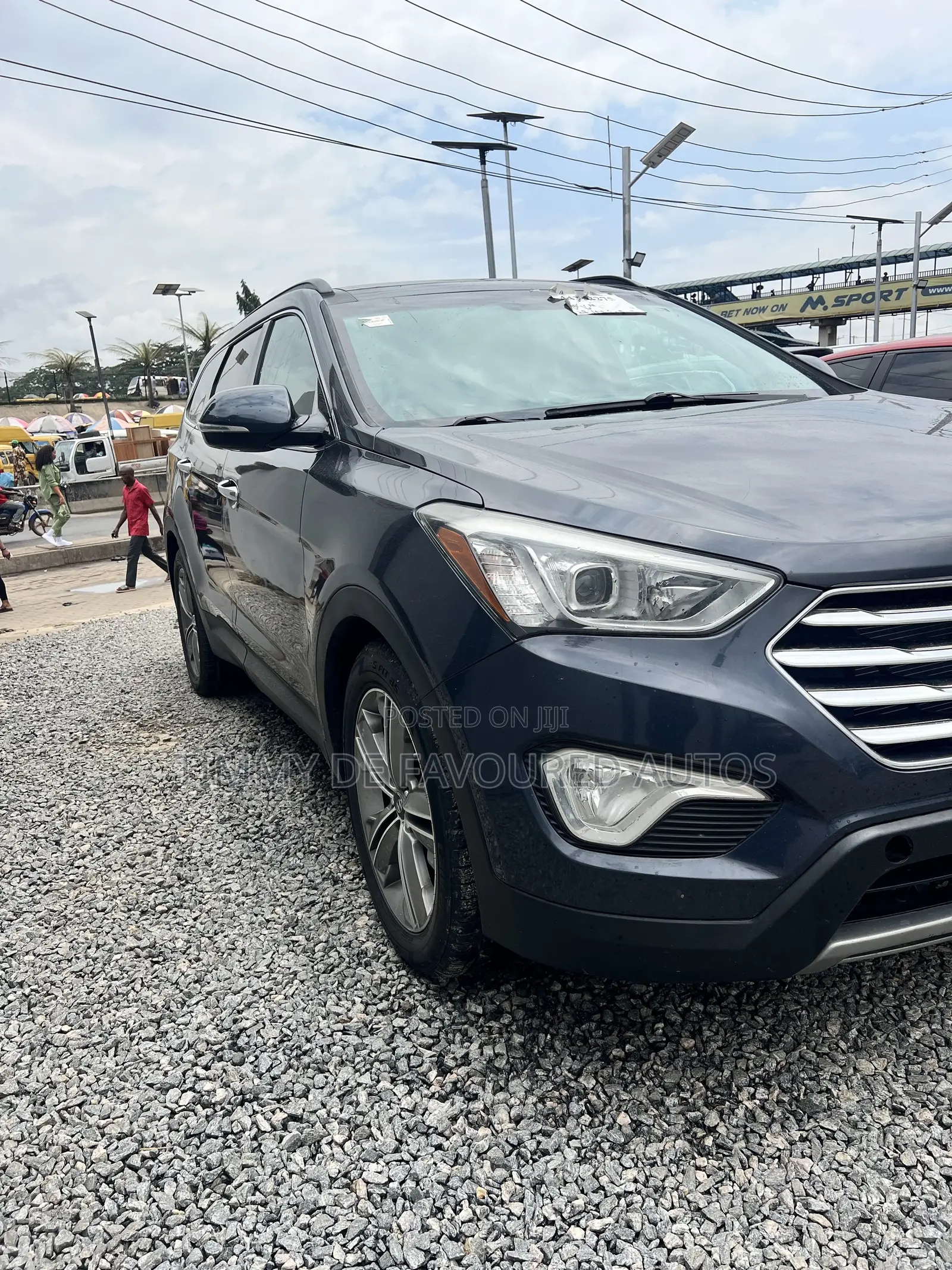 Hyundai Santa Fe Limited w/Saddle Interior 4dr SUV (3.3L 6cyl 6A) 2015