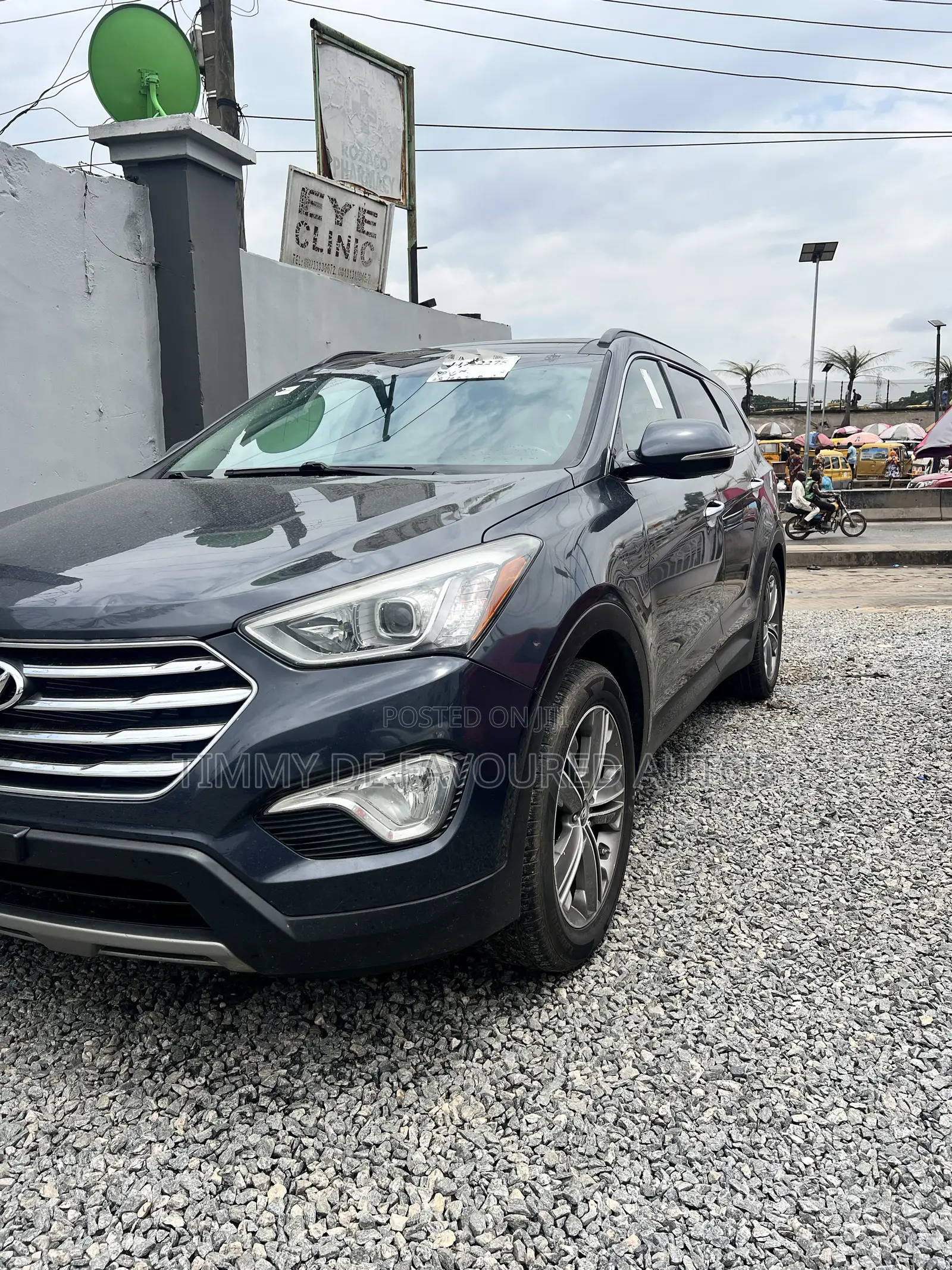 Hyundai Santa Fe Limited w/Saddle Interior 4dr SUV (3.3L 6cyl 6A) 2015