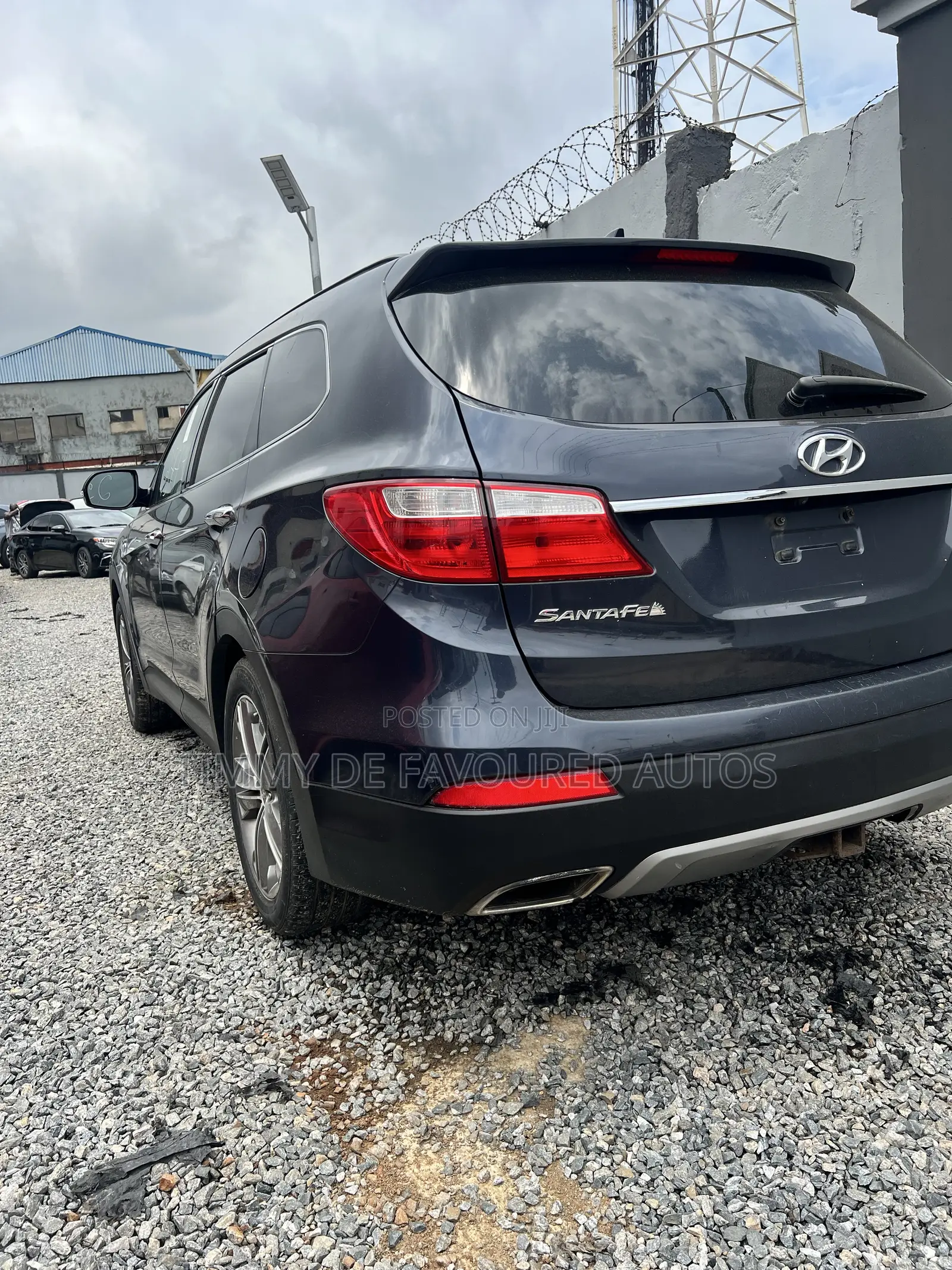 Hyundai Santa Fe Limited w/Saddle Interior 4dr SUV (3.3L 6cyl 6A) 2015