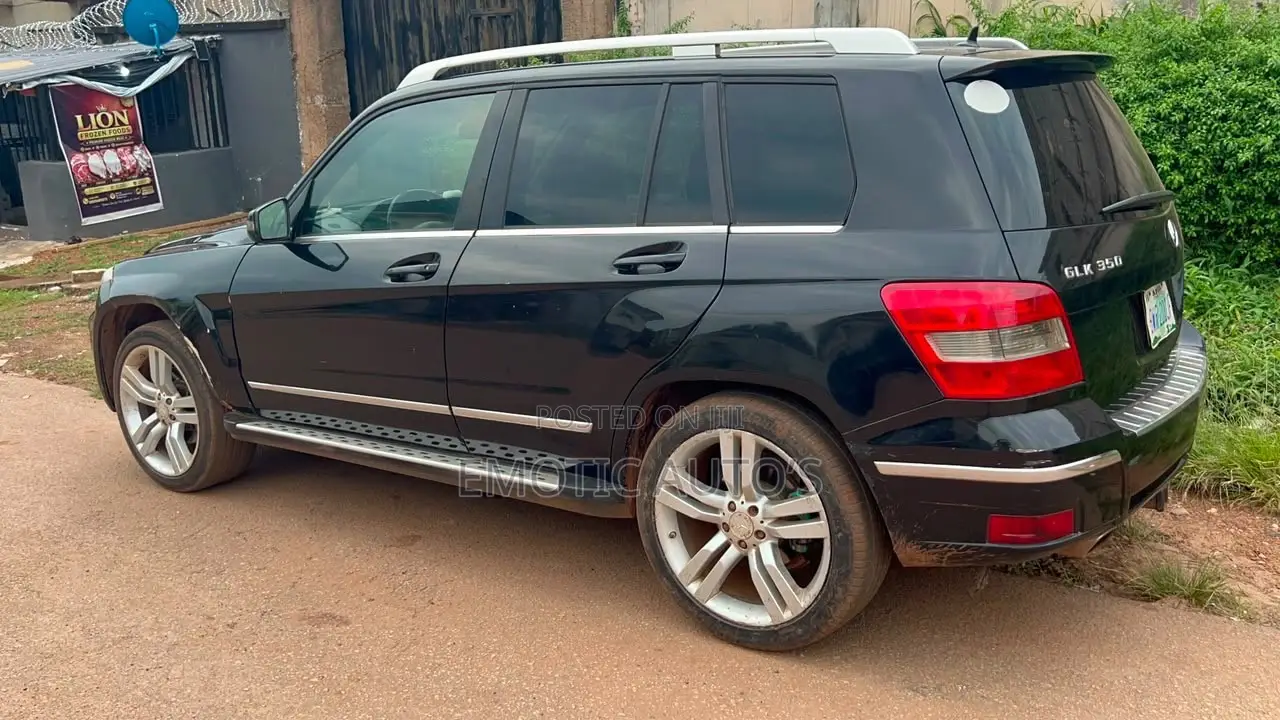 Mercedes-Benz GLK-Class 2010 Black