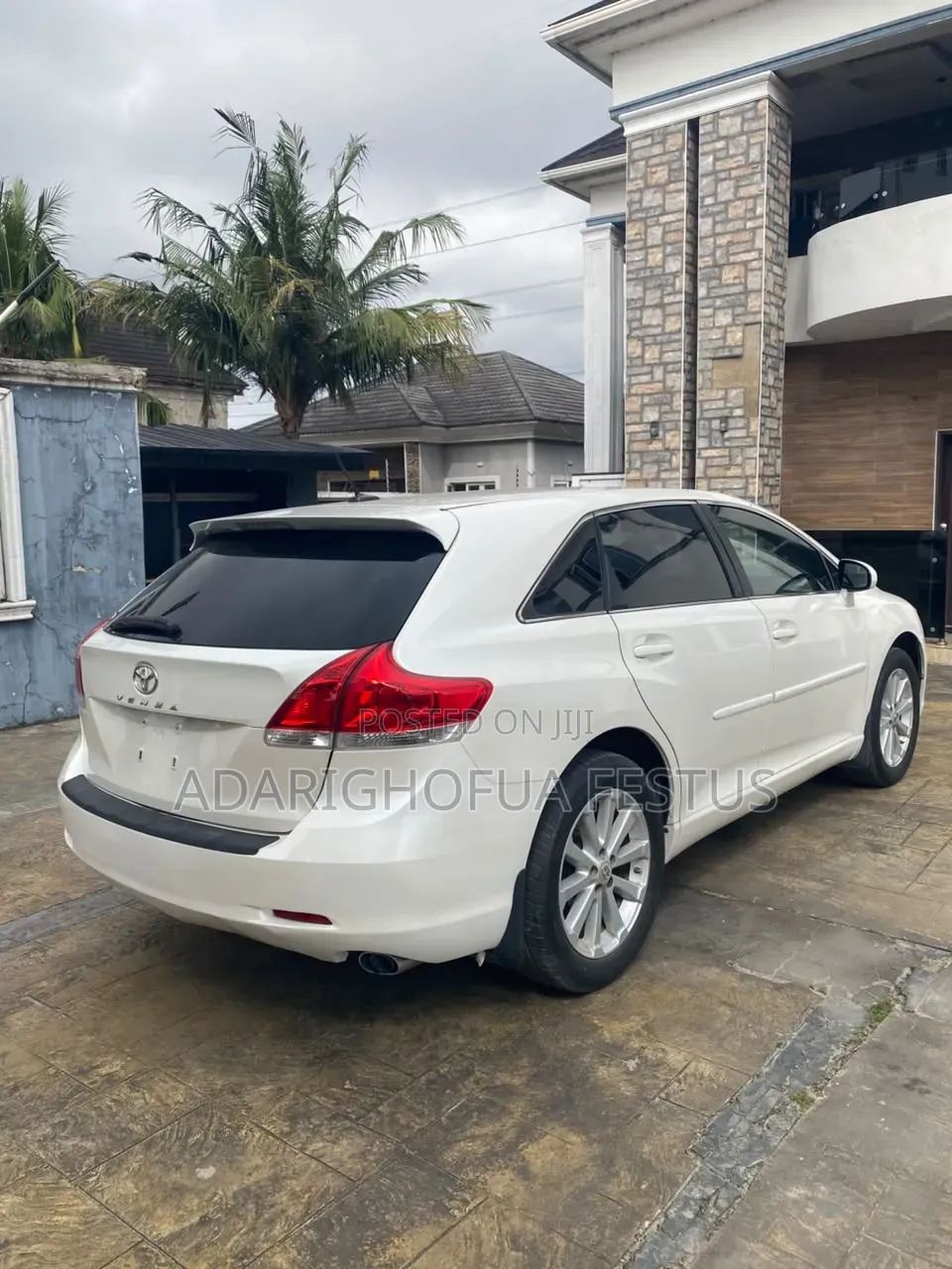 Toyota Venza 2012 White