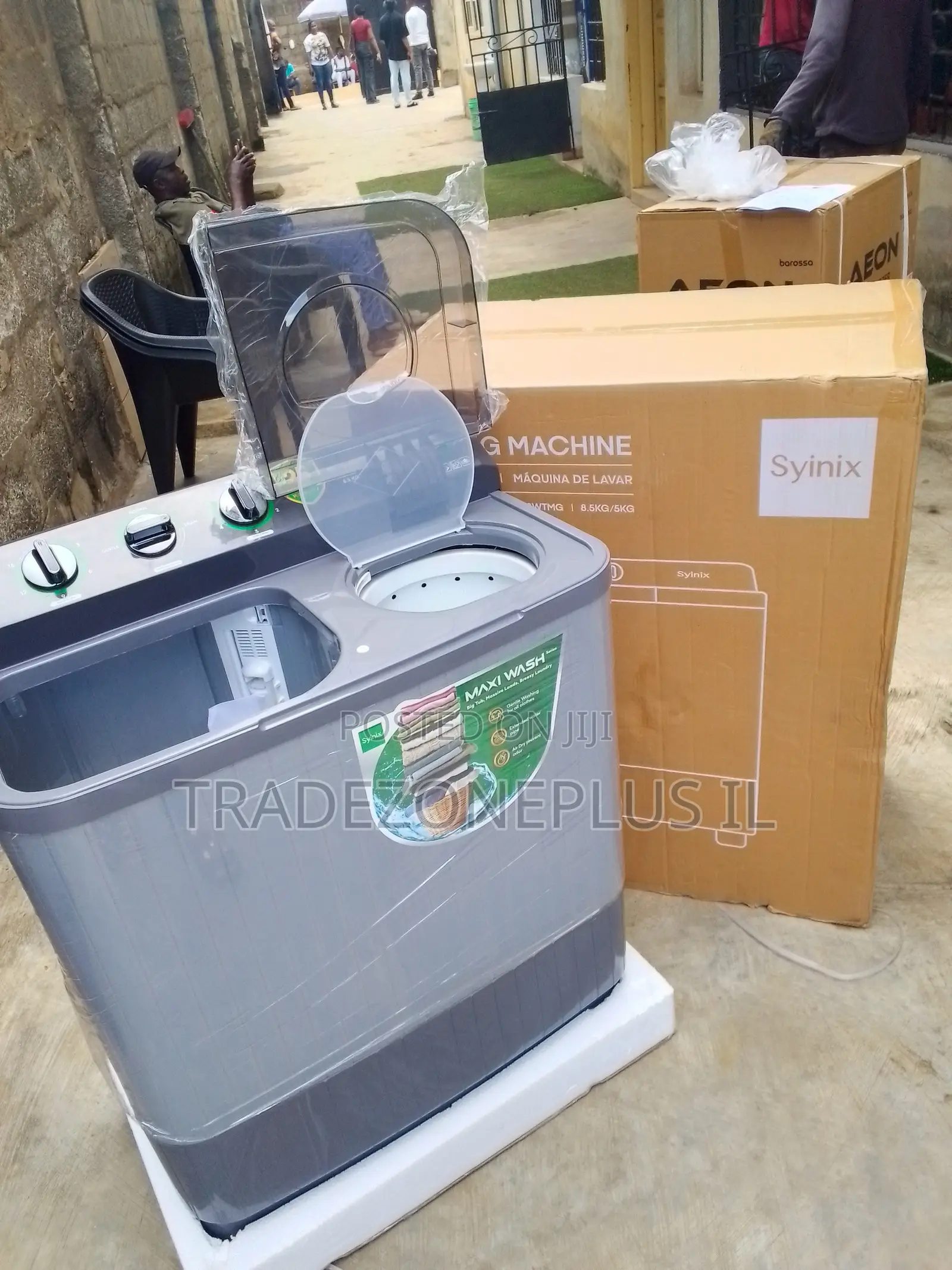 Synix 8kg Twin Tub Washer for Efficient Laundry