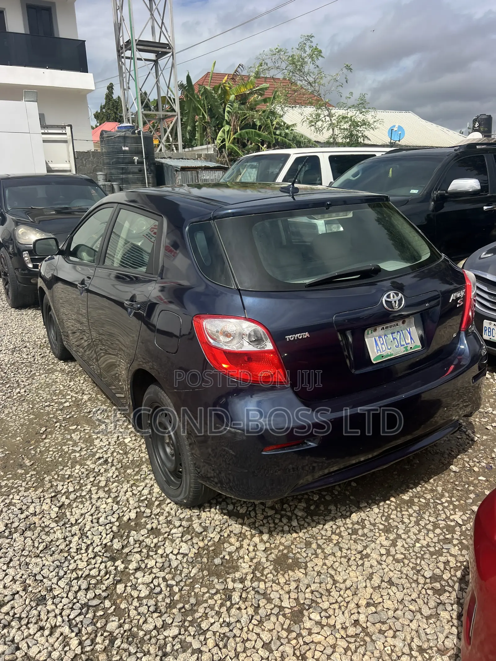 Toyota Matrix Hatchback FWD (1.8L 4cyl 5M) 2010 Blue